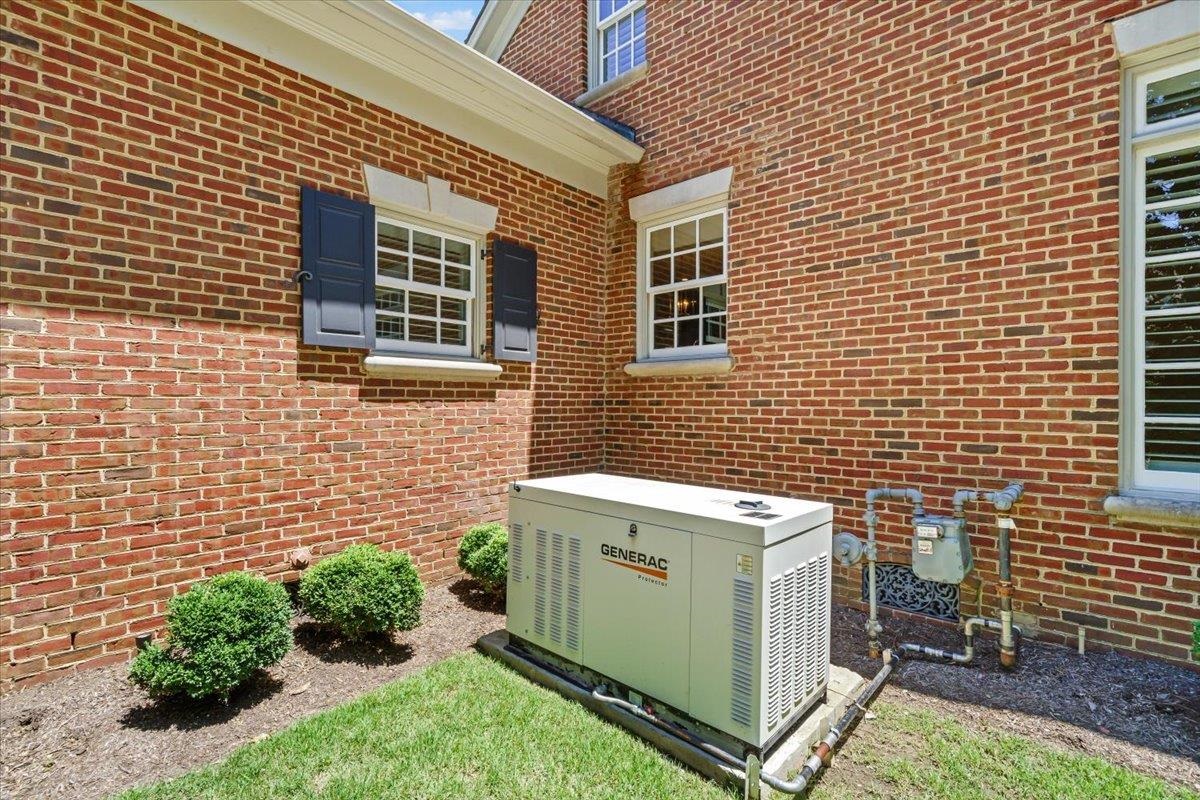 4348 Gwynne Rd Property Photo 31