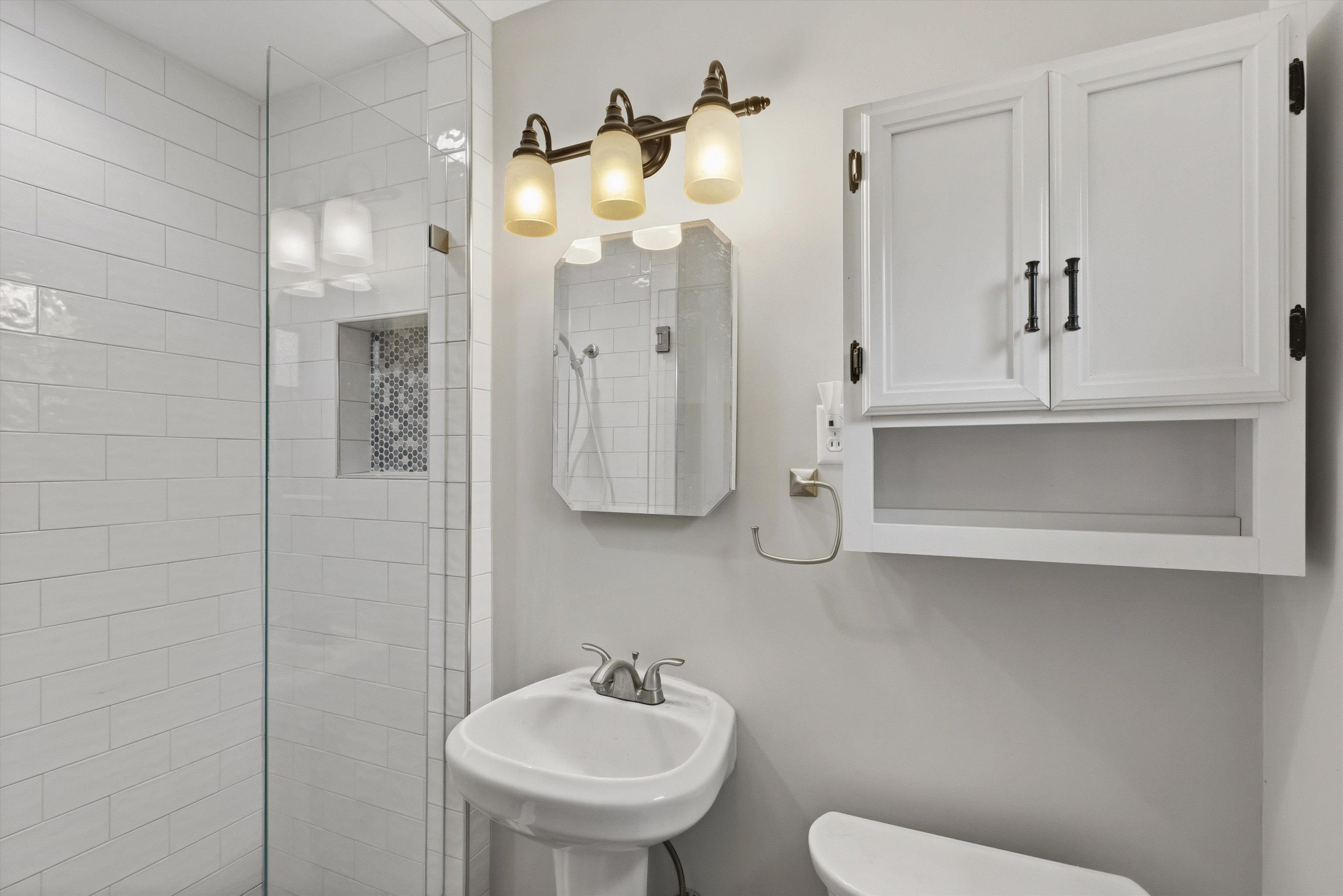 1627 Willey St Property Photo 12