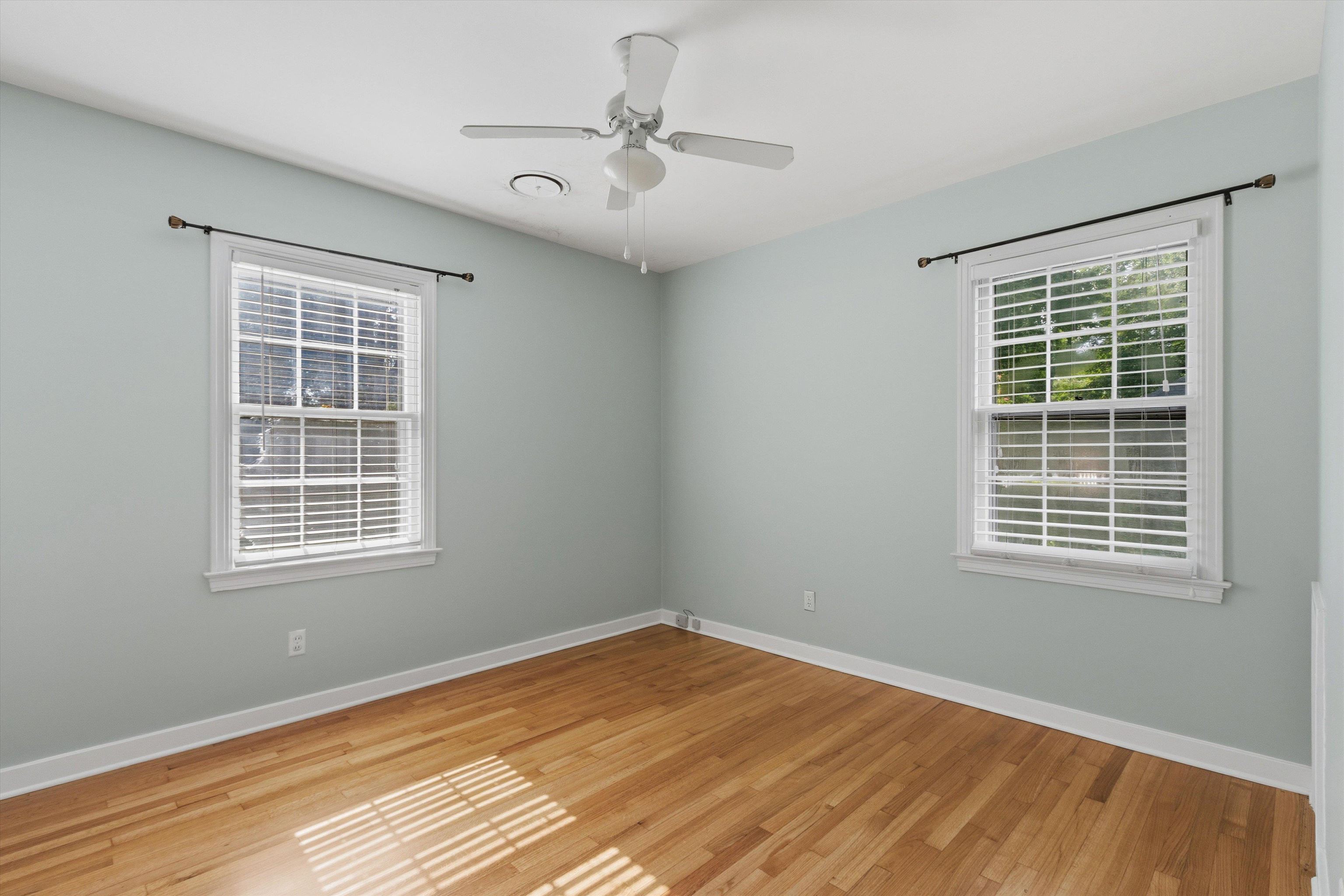 1627 Willey St Property Photo 13