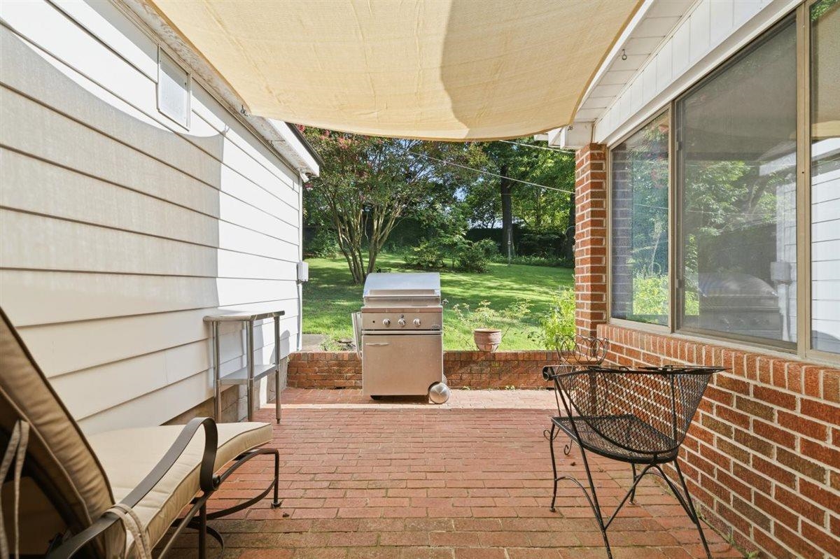 7637 Akerswood Rd Property Photo 36