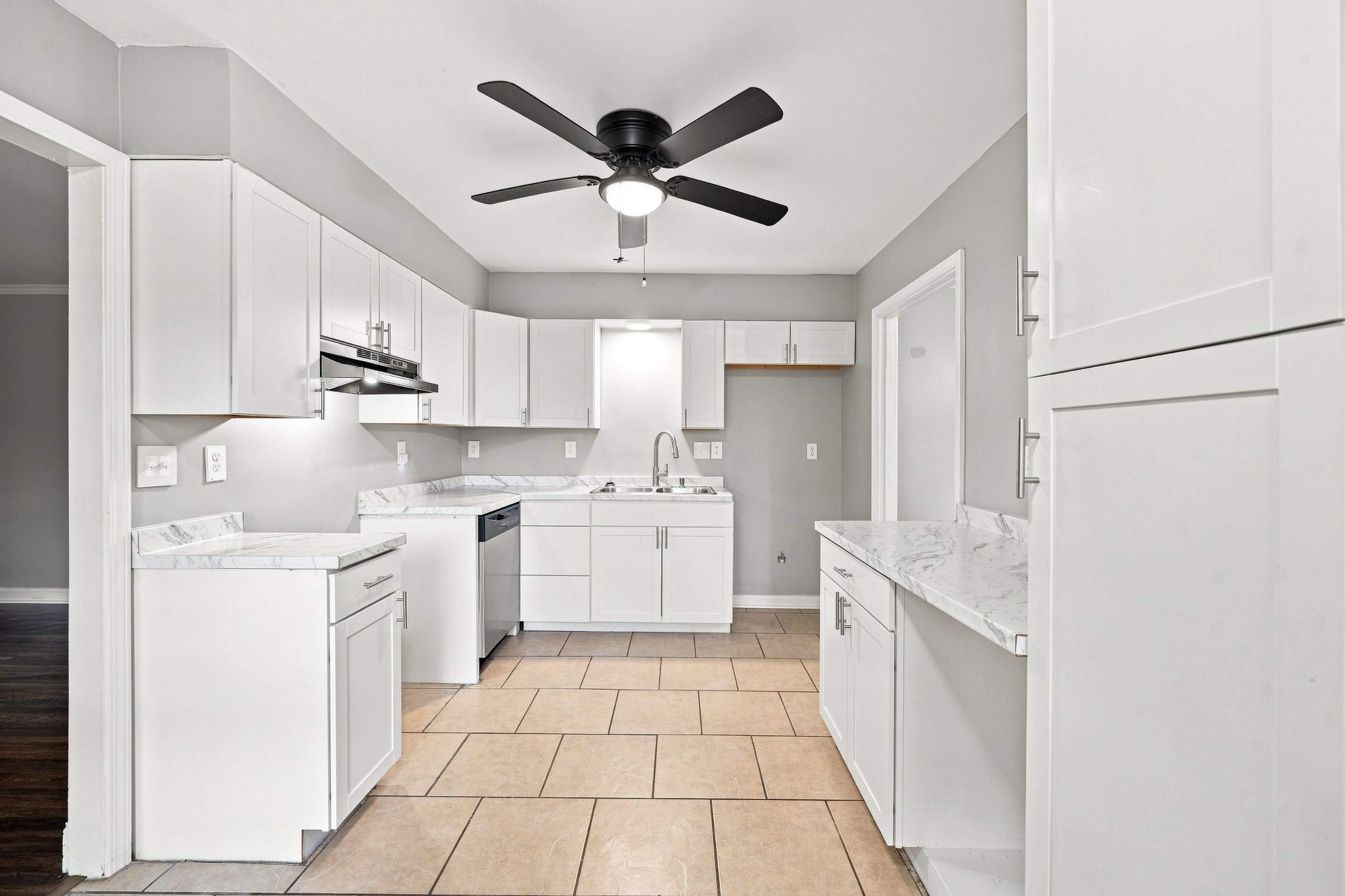 5361 Timberdale Ave Property Photo 6