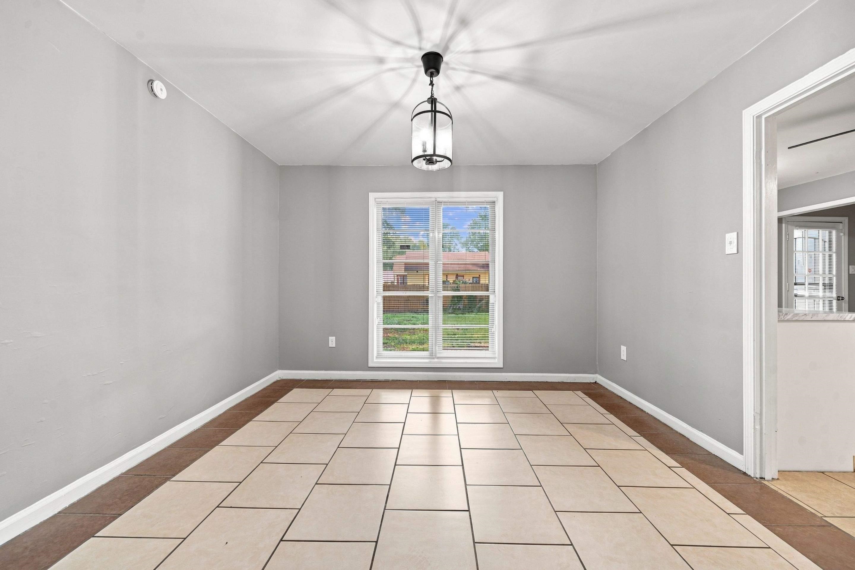 5361 Timberdale Ave Property Photo 13