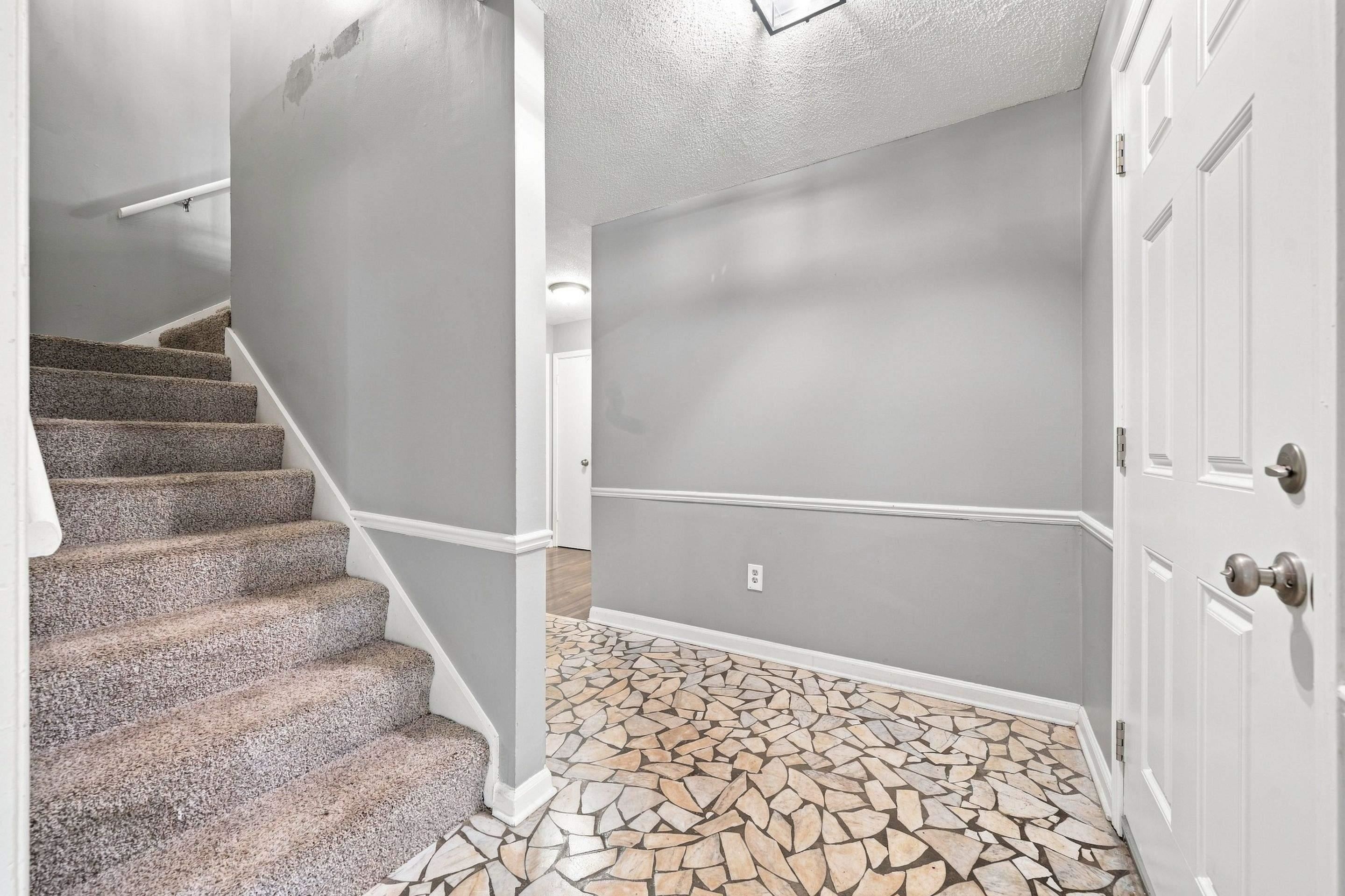 5361 Timberdale Ave Property Photo 15