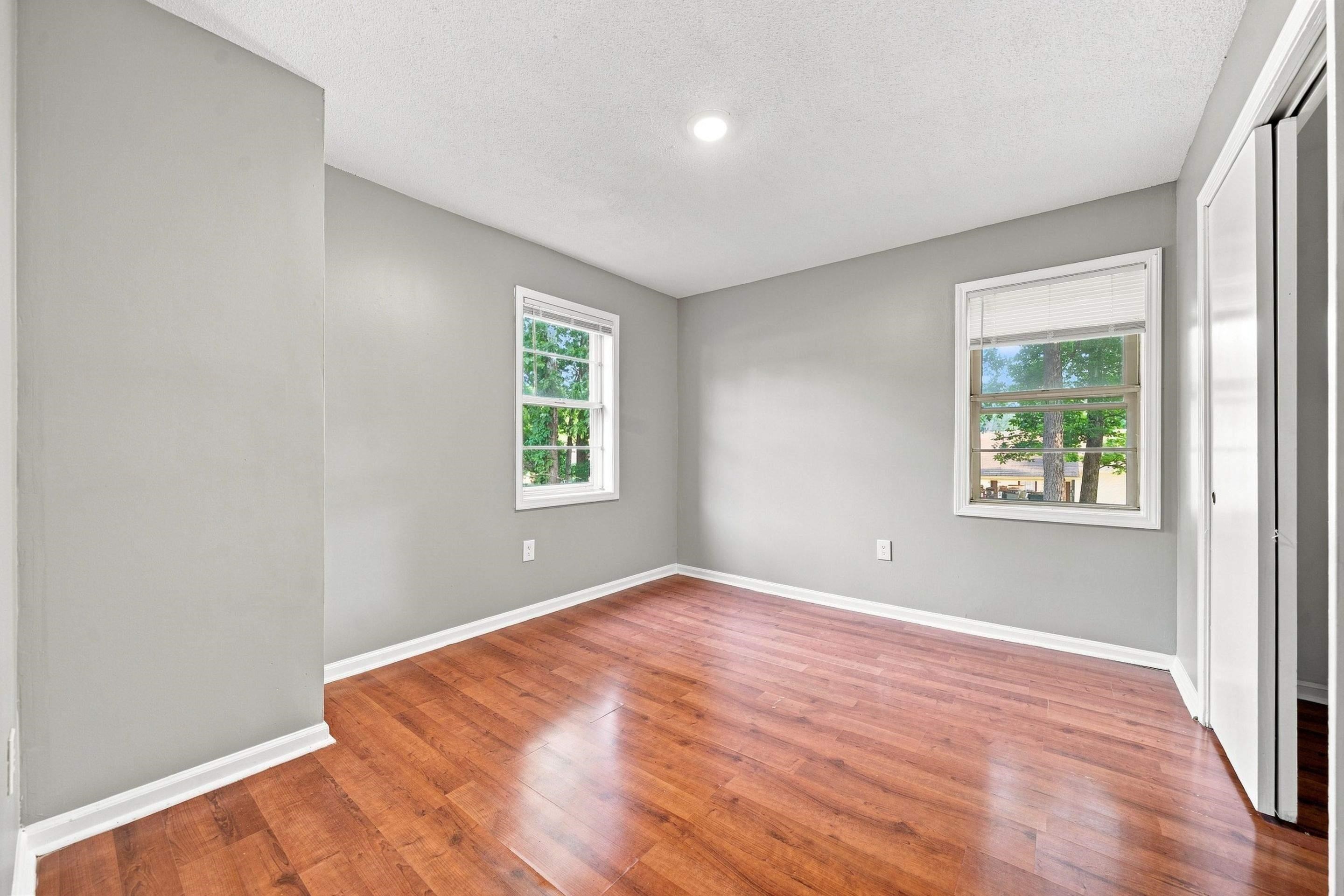 5361 Timberdale Ave Property Photo 17