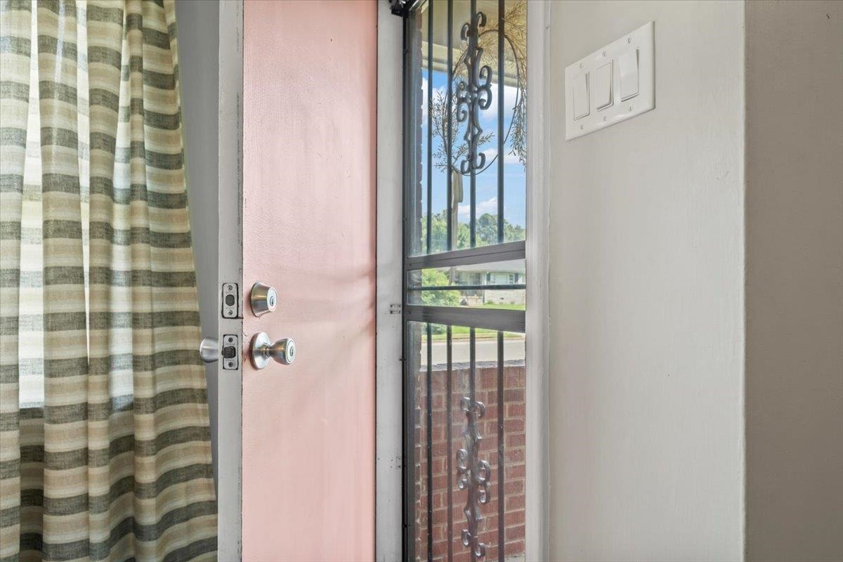 5117 Sea Isle Rd Property Photo 5