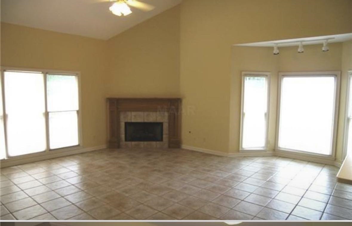 2033 W Houston Way Property Photo 18