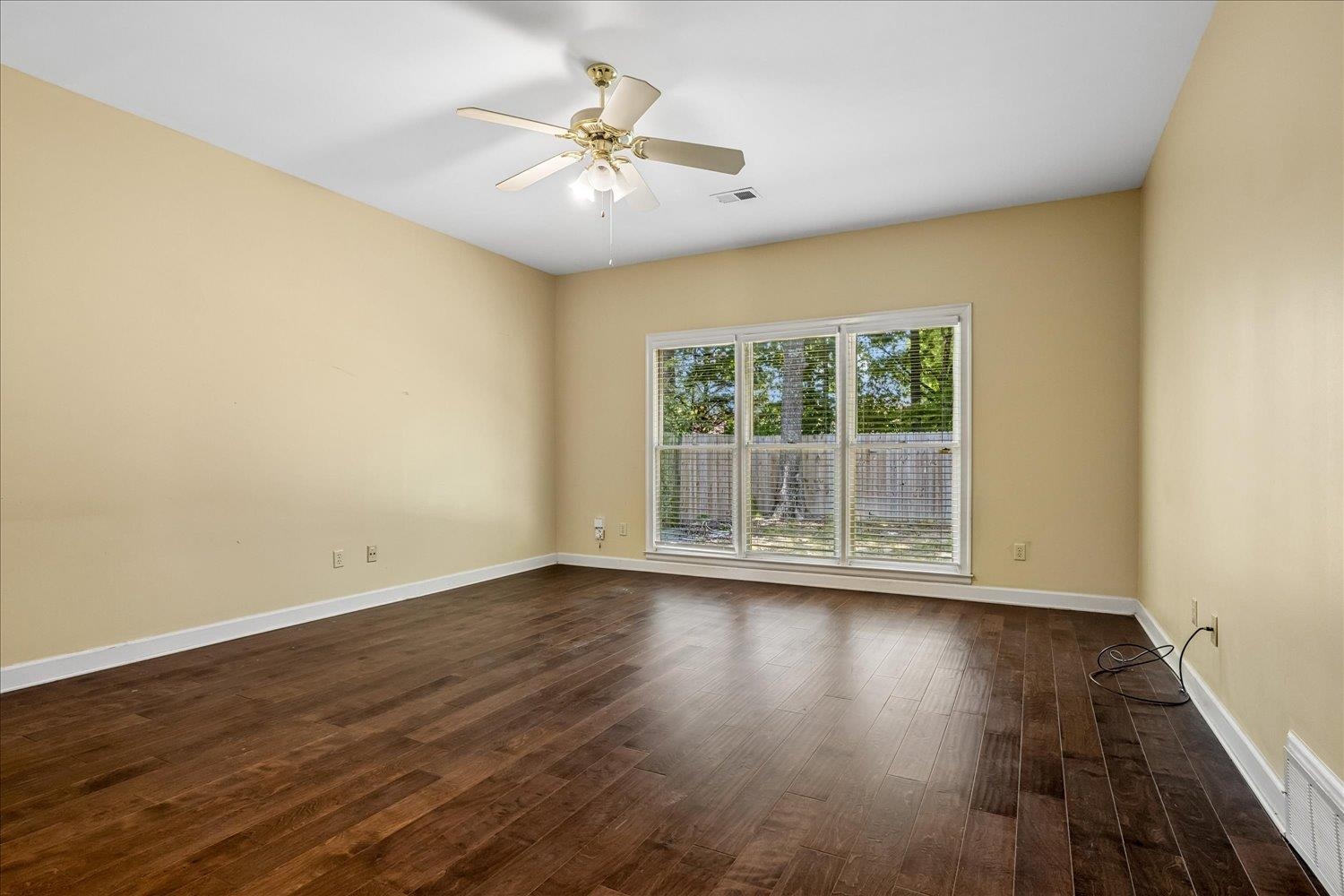 2033 W Houston Way Property Photo 25