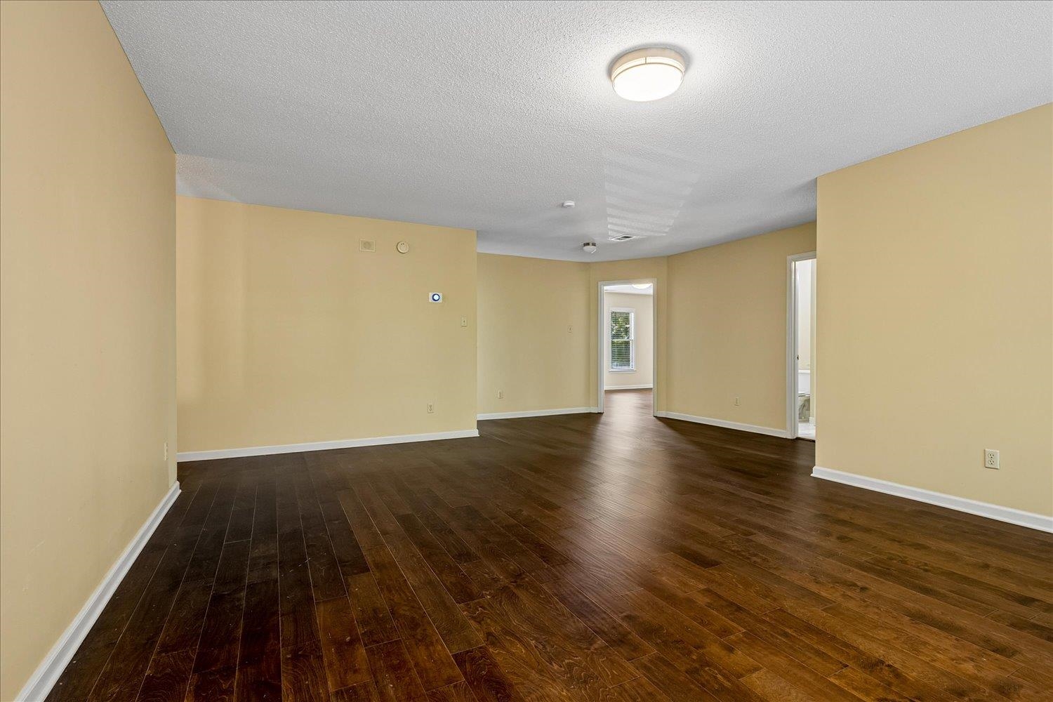 2033 W Houston Way Property Photo 30