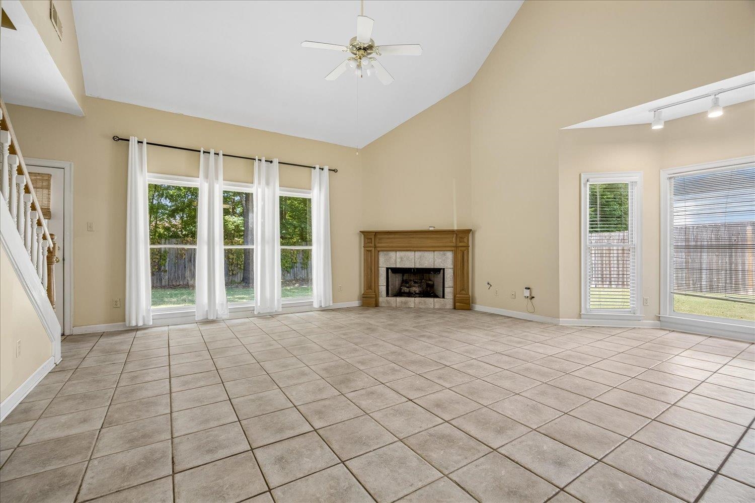 2033 W Houston Way Property Photo 36