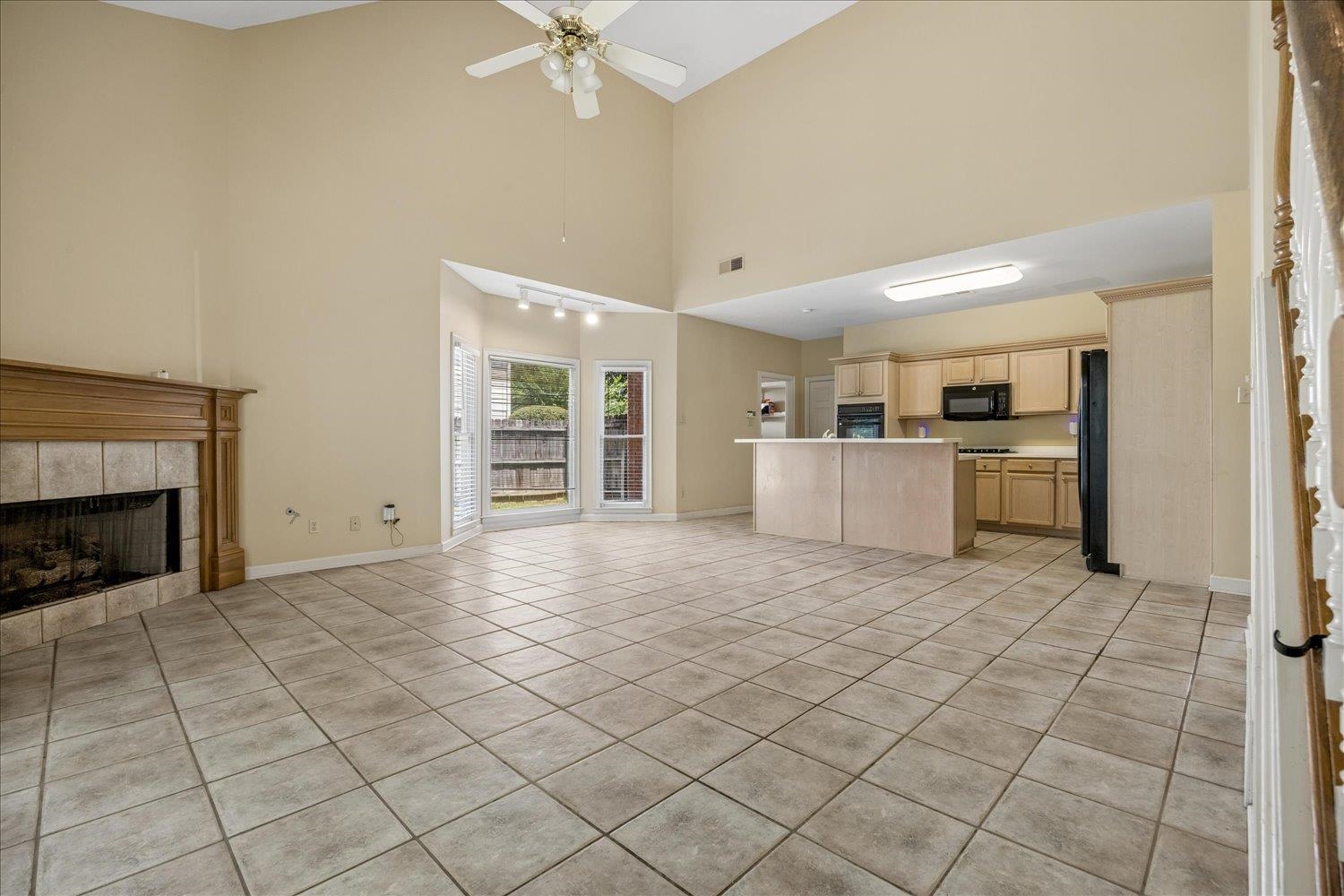 2033 W Houston Way Property Photo 38