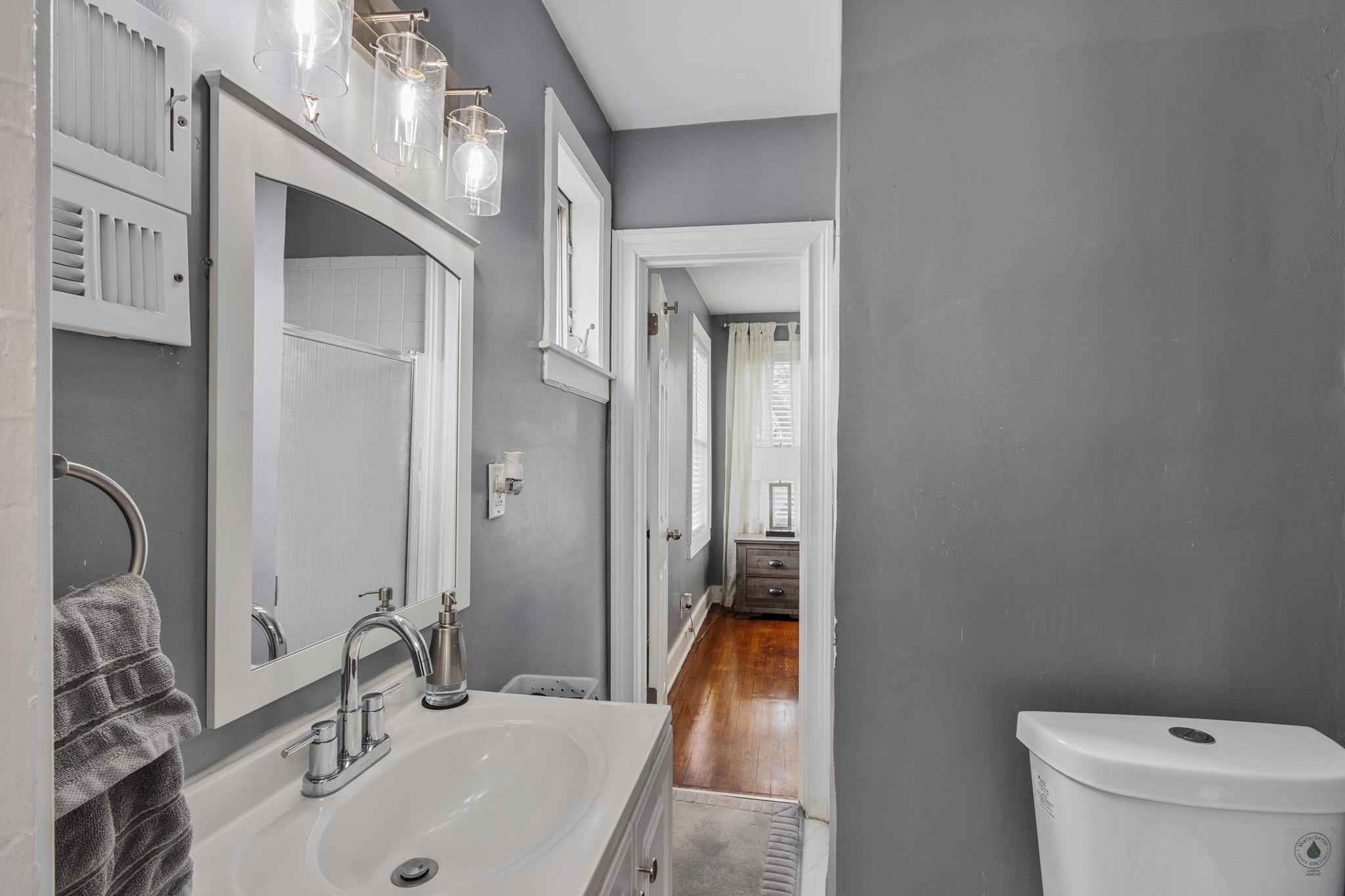 958 Maury St Property Photo 30