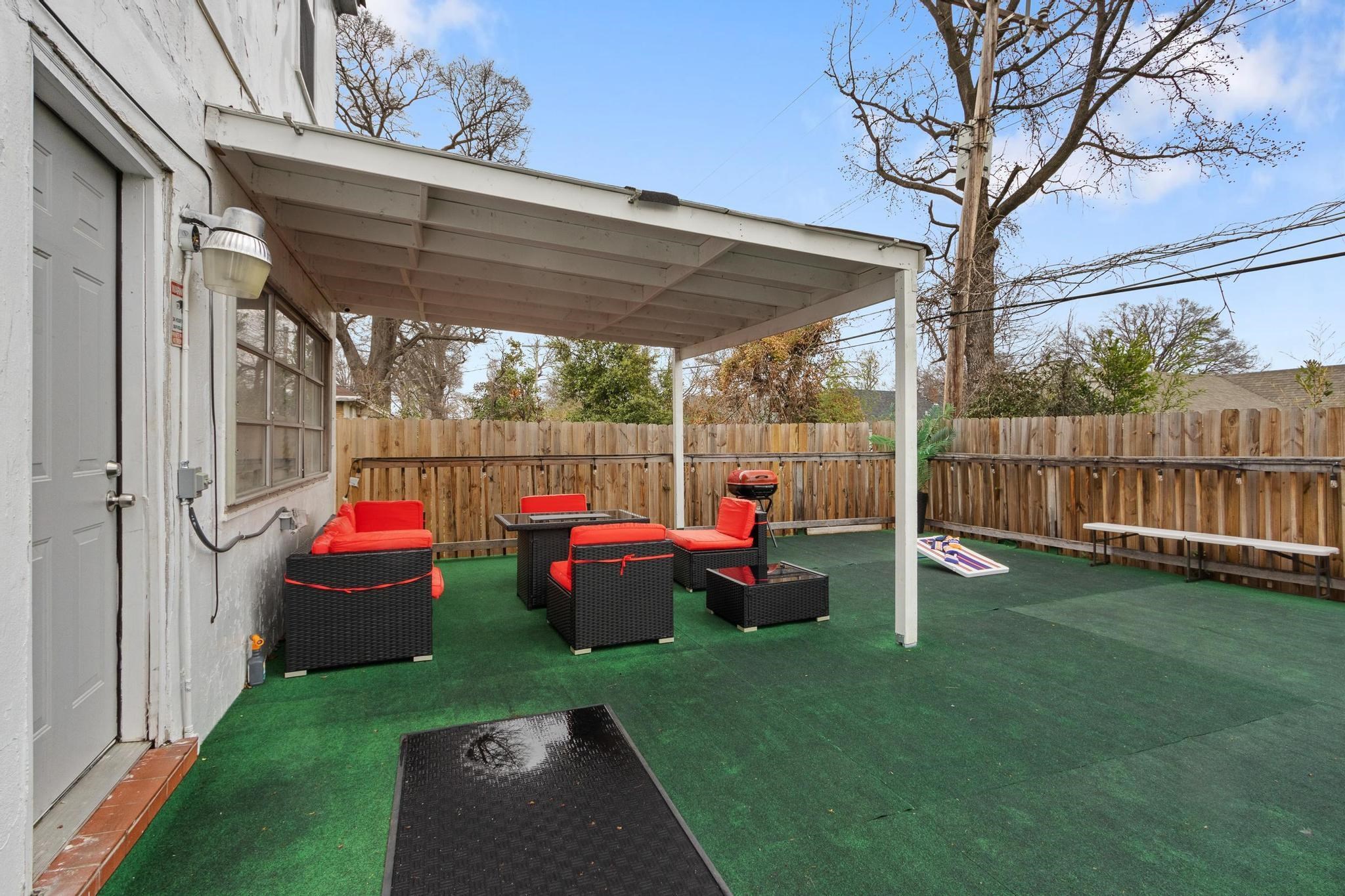 958 Maury St Property Photo 35
