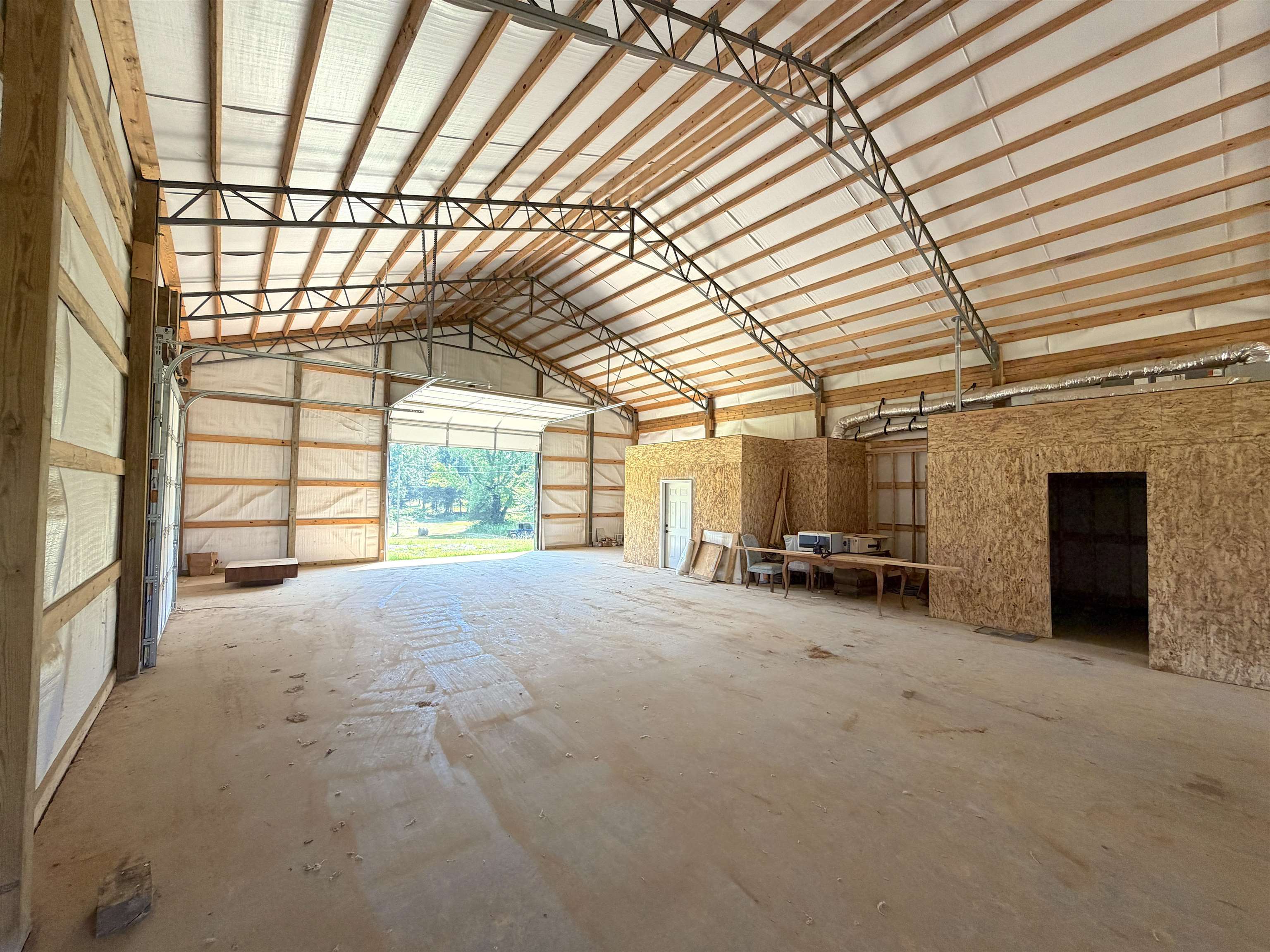 2195 S Slayden Rd Property Photo 15