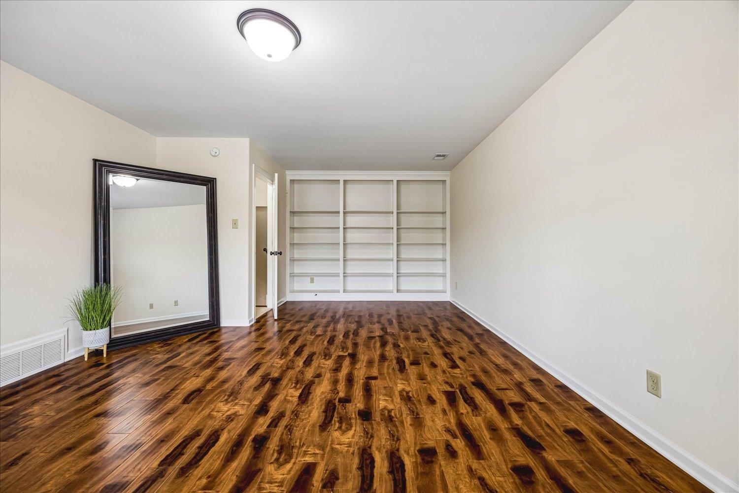 1020 Ostlers Way Property Photo 31