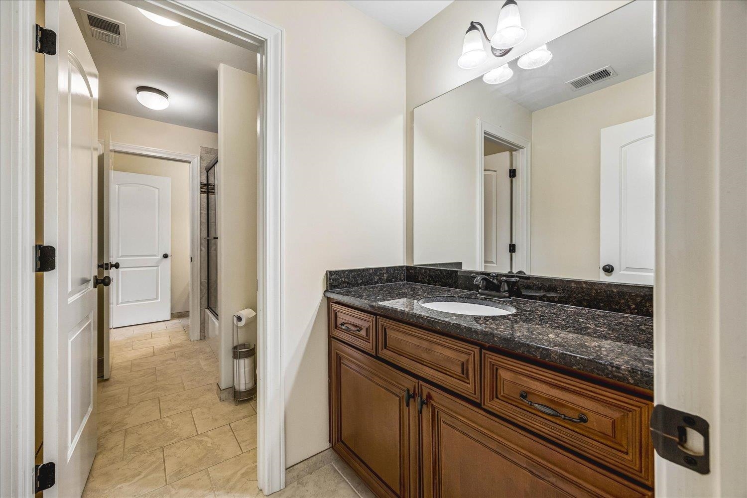1020 Ostlers Way Property Photo 34
