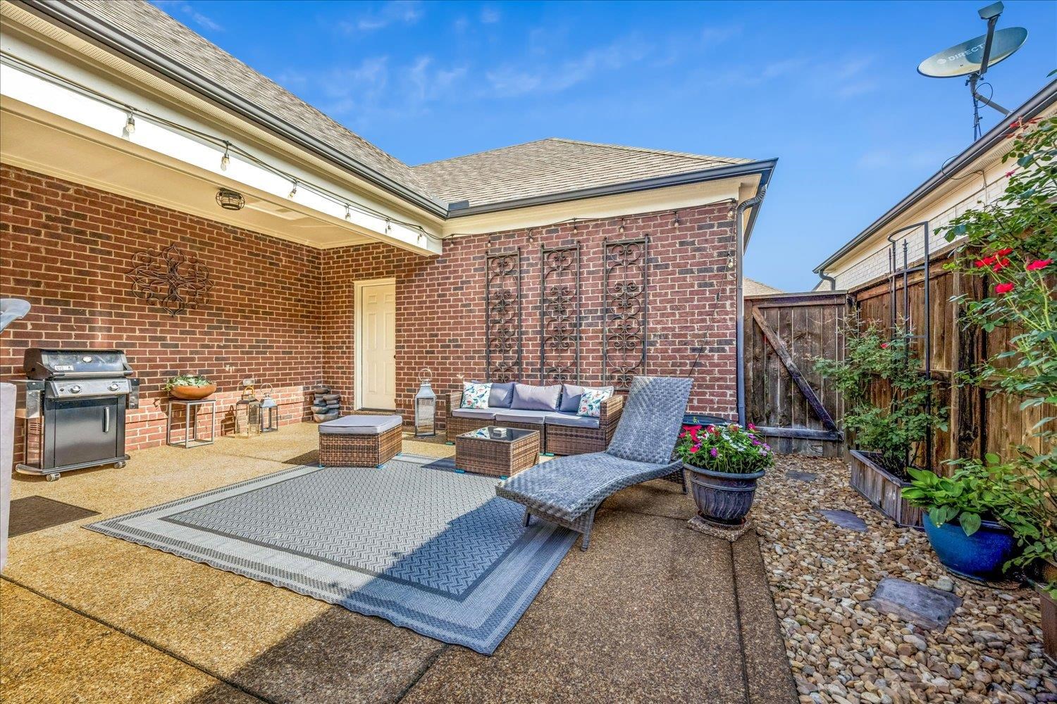 1020 Ostlers Way Property Photo 36