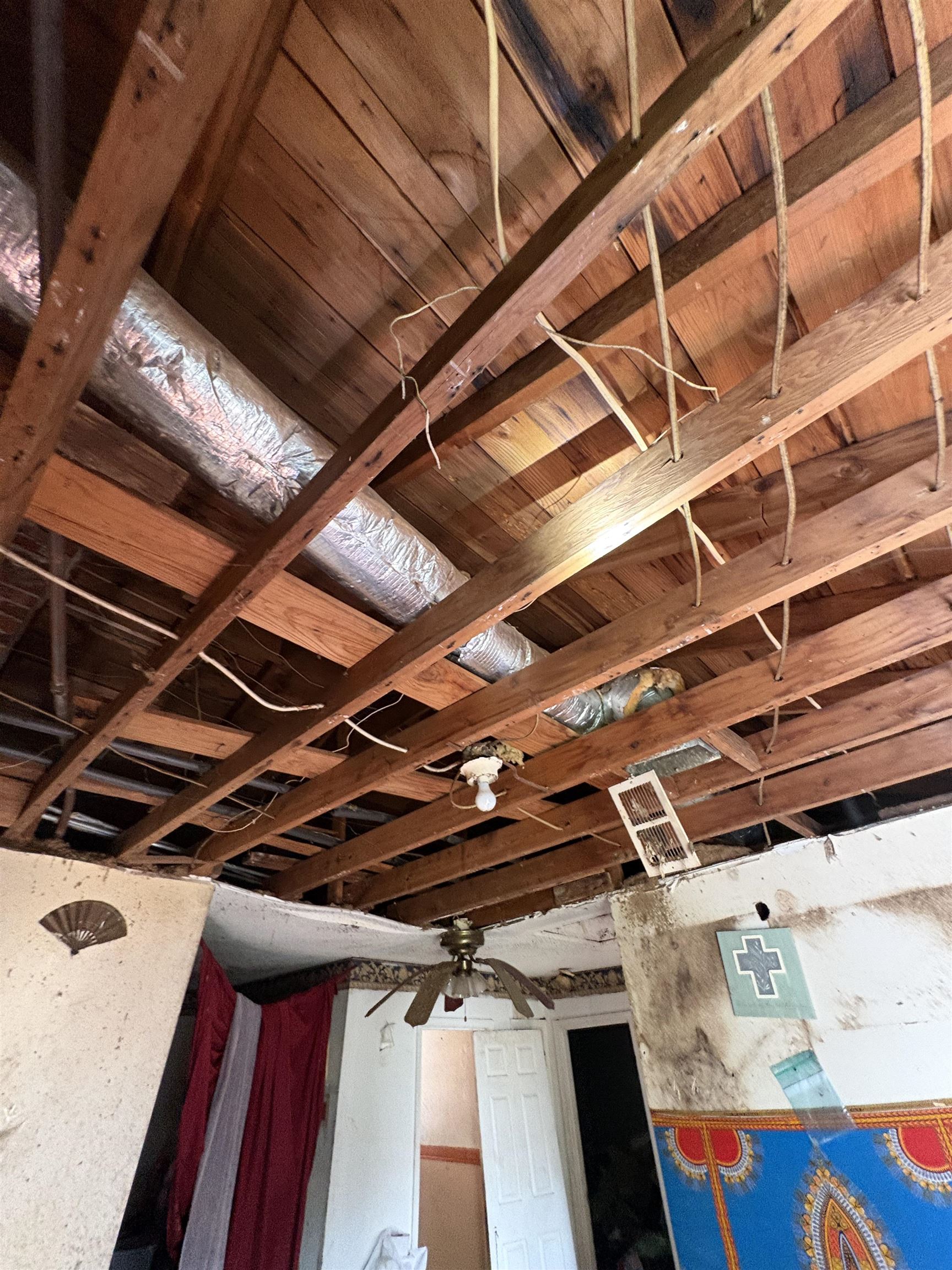 2483 Winnona Ave Property Photo 10