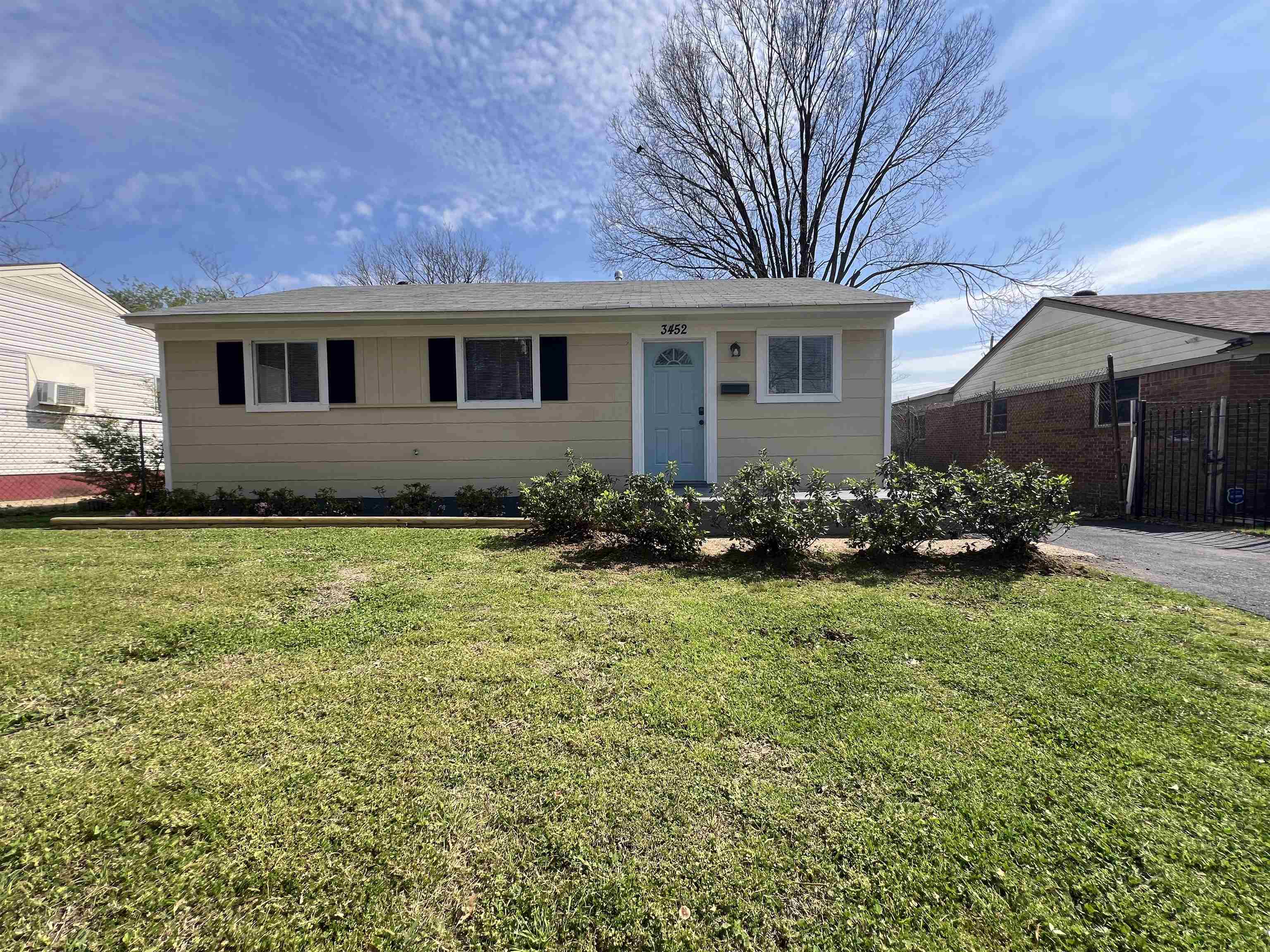 3452 W Horn Lake Rd Property Photo 1