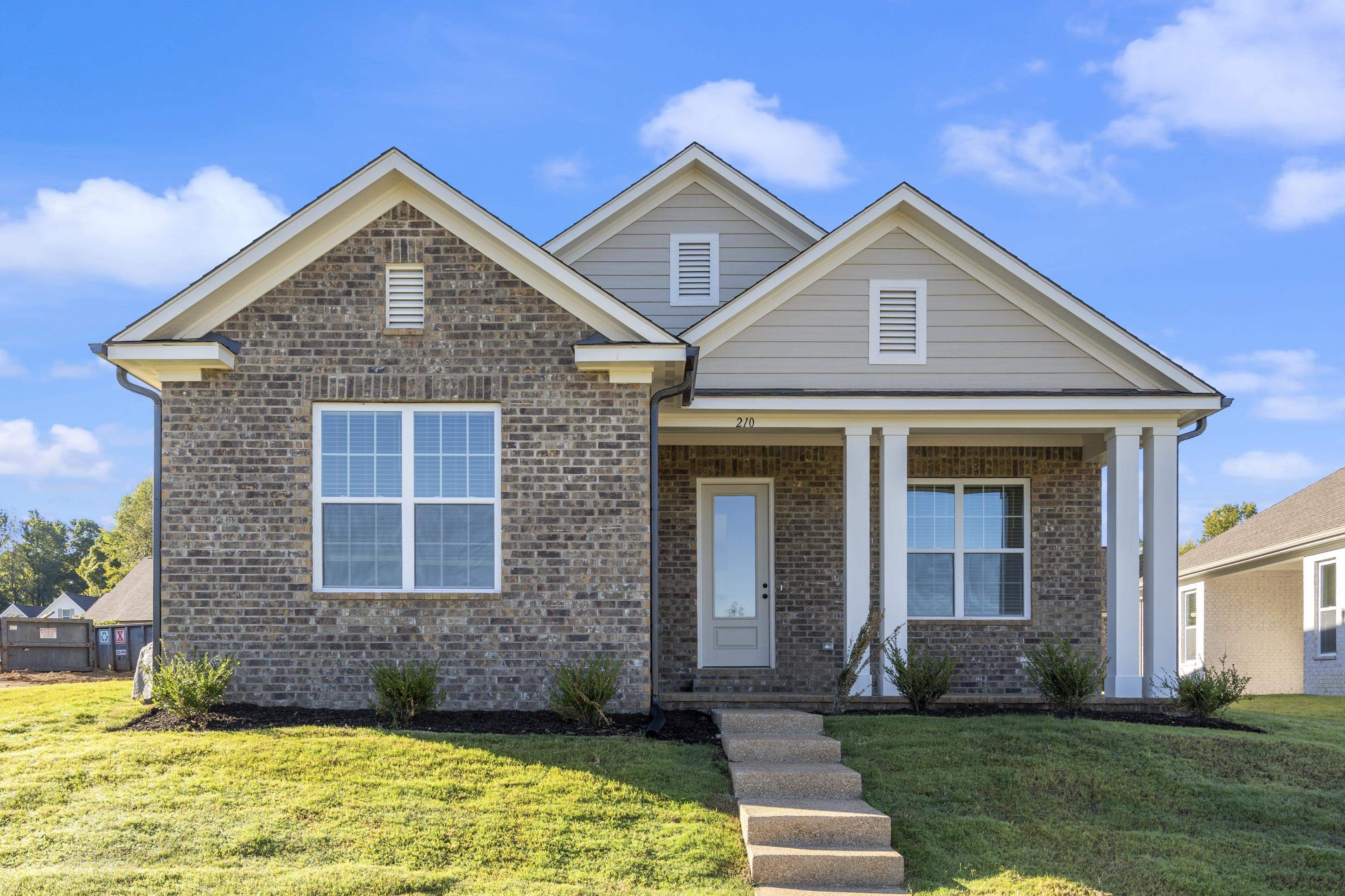 210 OAK HAVEN CIR Property Photo 1
