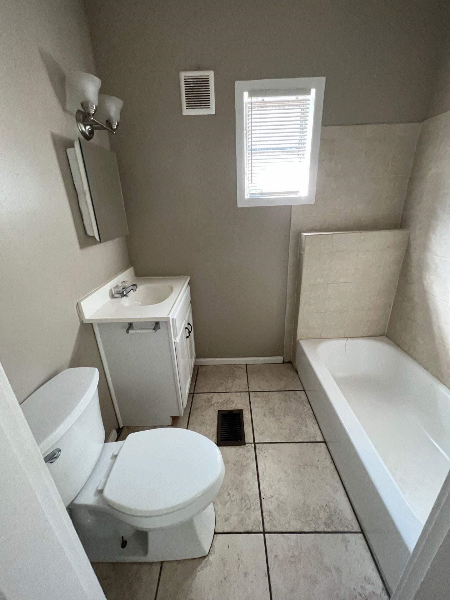 875 N Belvedere Blvd Property Photo 24