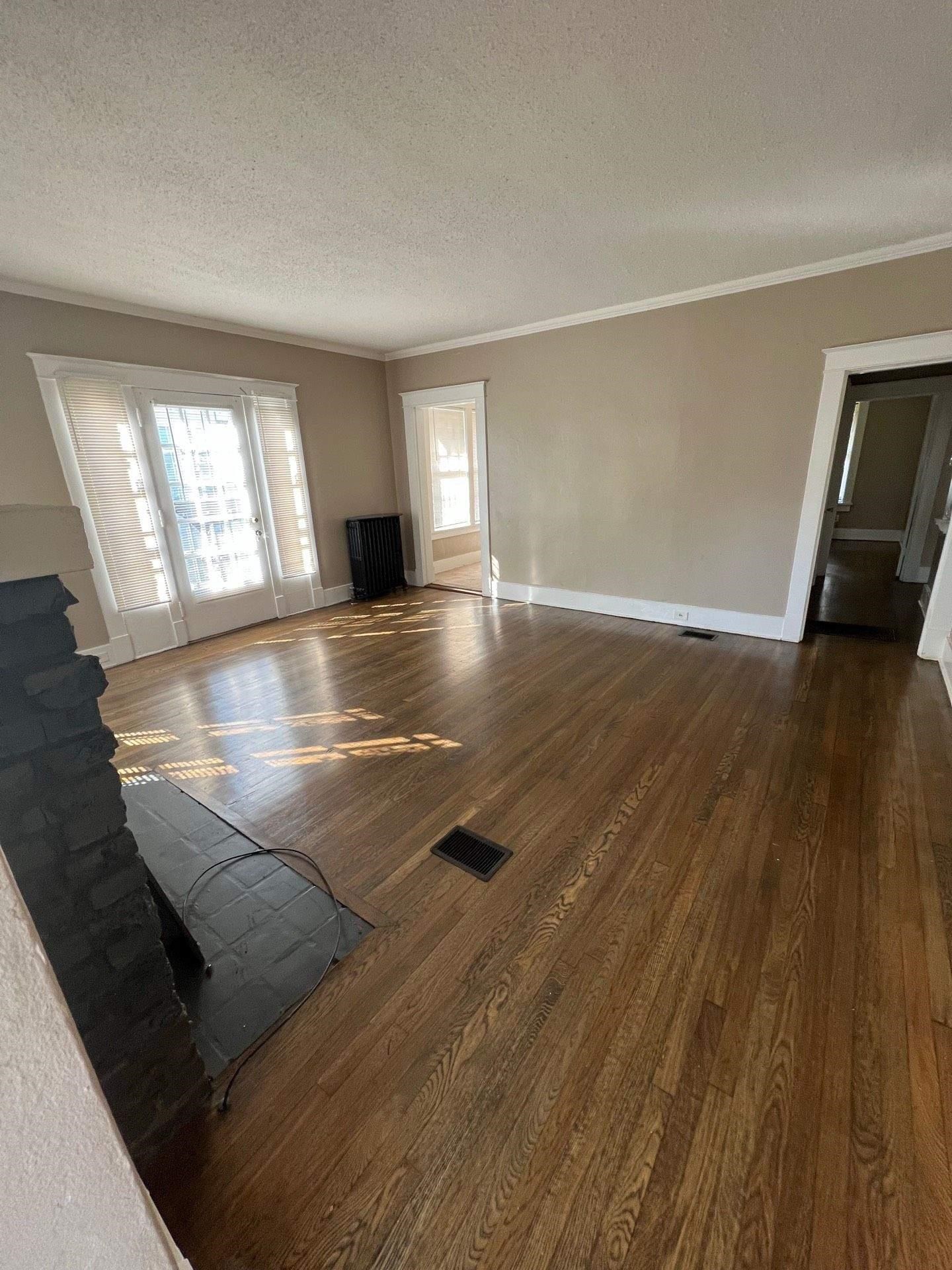 875 N Belvedere Blvd Property Photo 32
