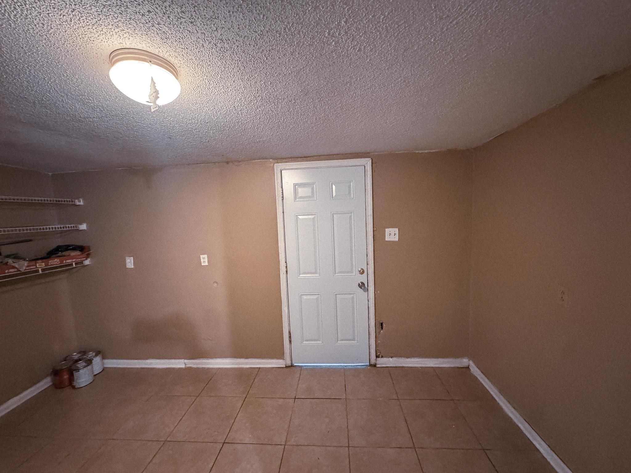 400 Lorraine Rd Property Photo 9