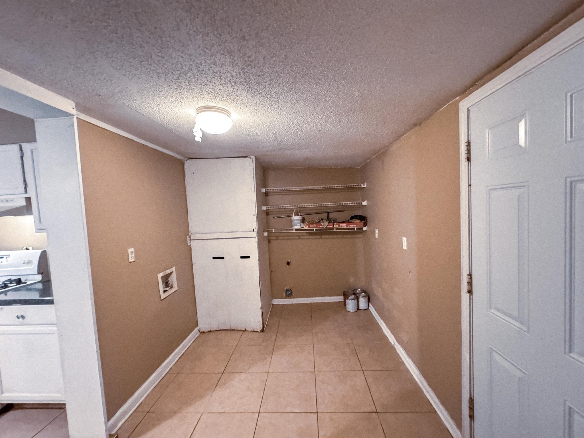 400 Lorraine Rd Property Photo 11