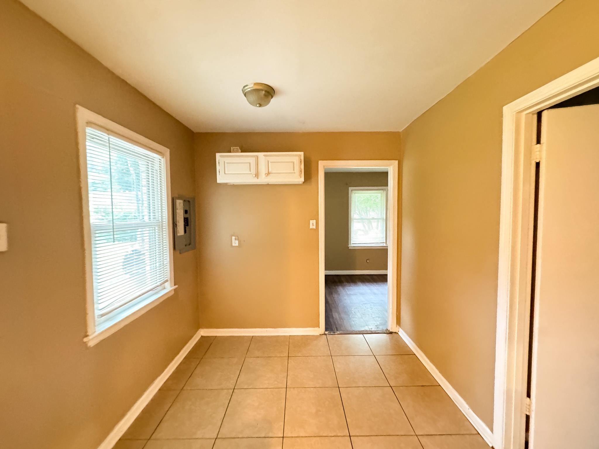 400 Lorraine Rd Property Photo 14