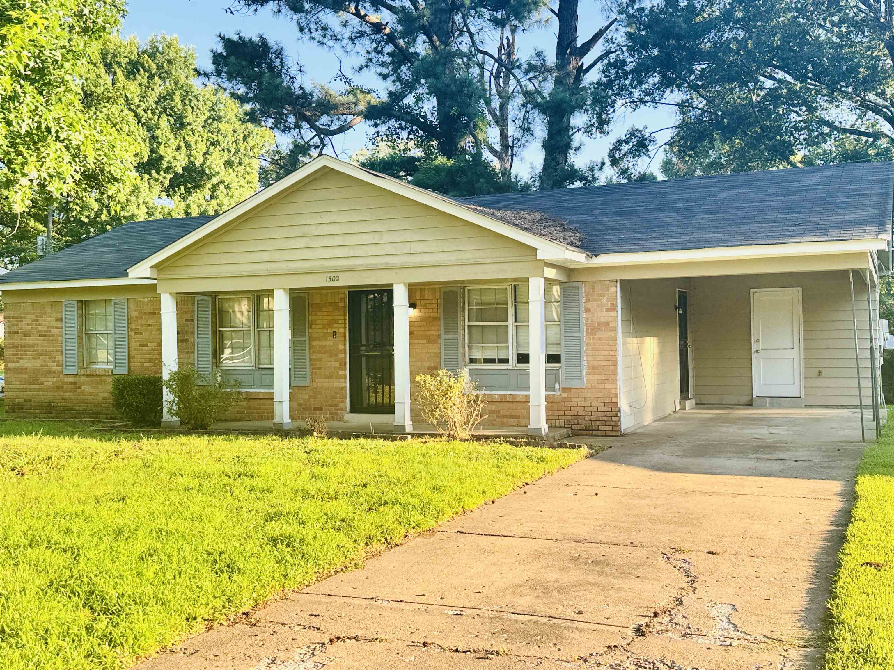 1502 Mary Jane Ave Property Photo 4
