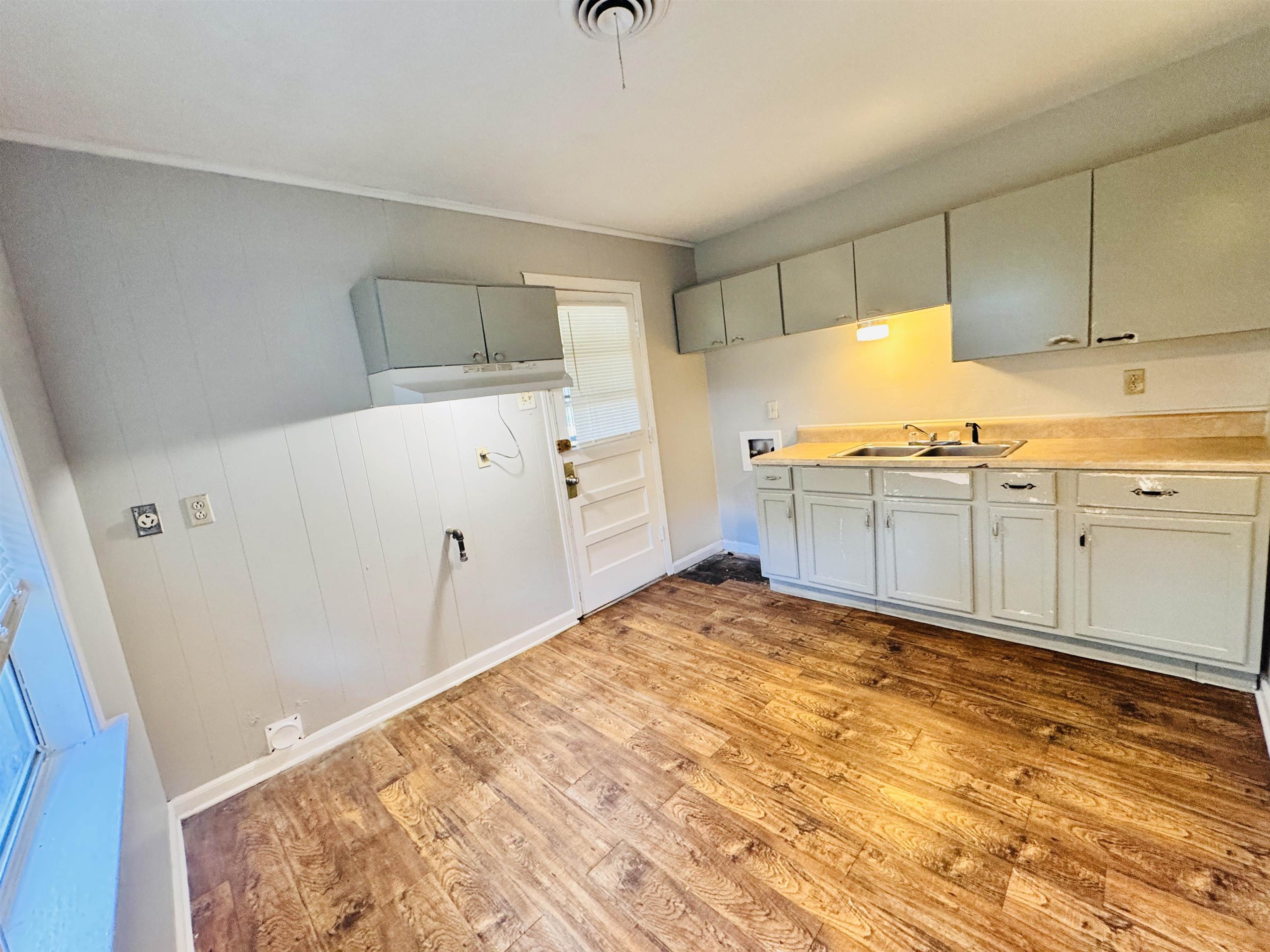 1502 Mary Jane Ave Property Photo 13