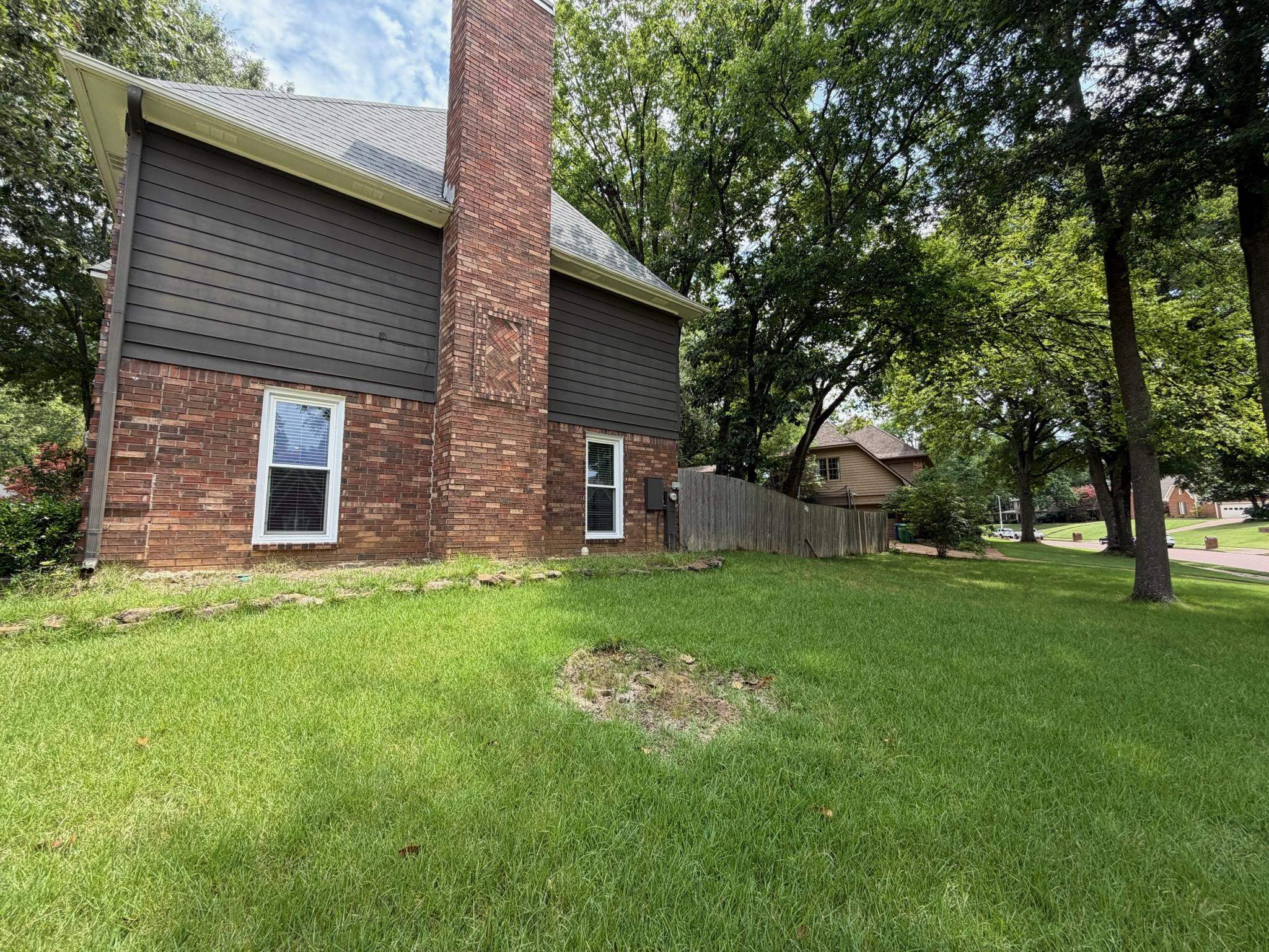 2910 Foster Dale Cv Property Photo 7