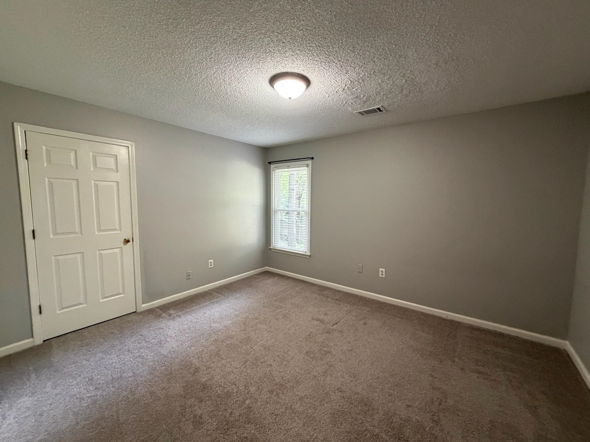 2910 Foster Dale Cv Property Photo 20
