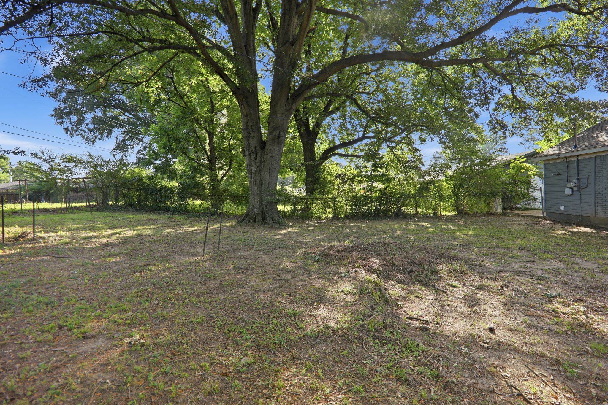 856 White Clover Ln Property Photo 26