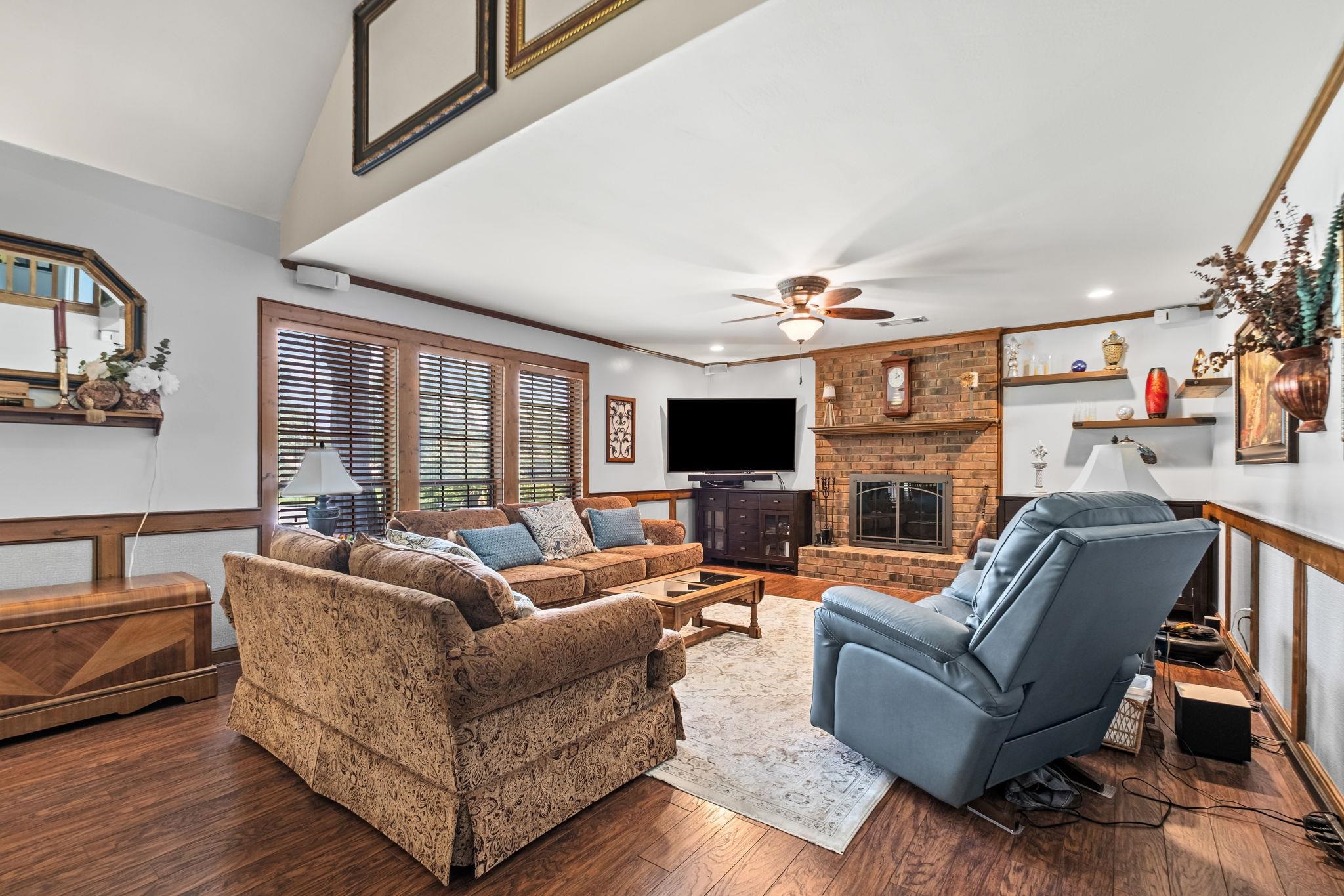 3078 Stonecrest Cir Property Photo 4