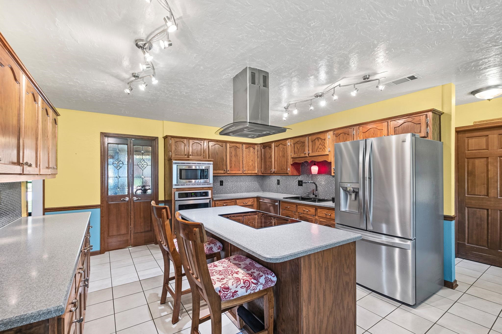 3078 Stonecrest Cir Property Photo 6