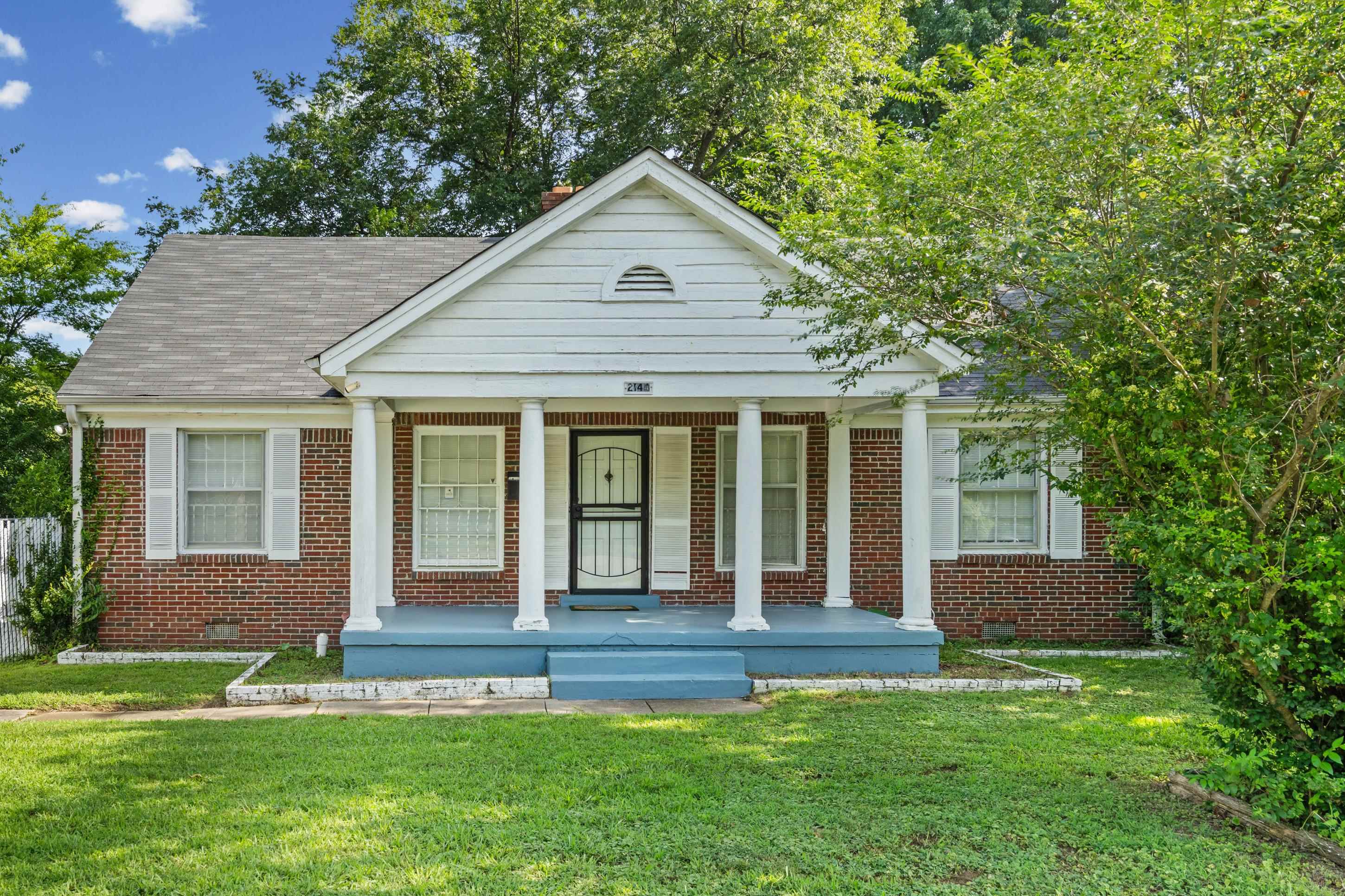 2144 VOLLINTINE AVE Property Photo 1