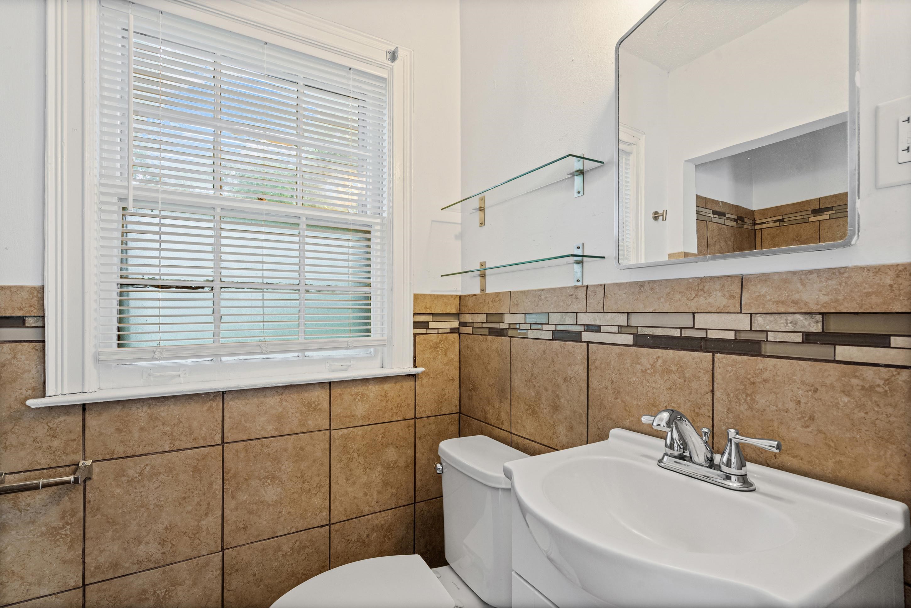 2144 Vollintine Ave Property Photo 13