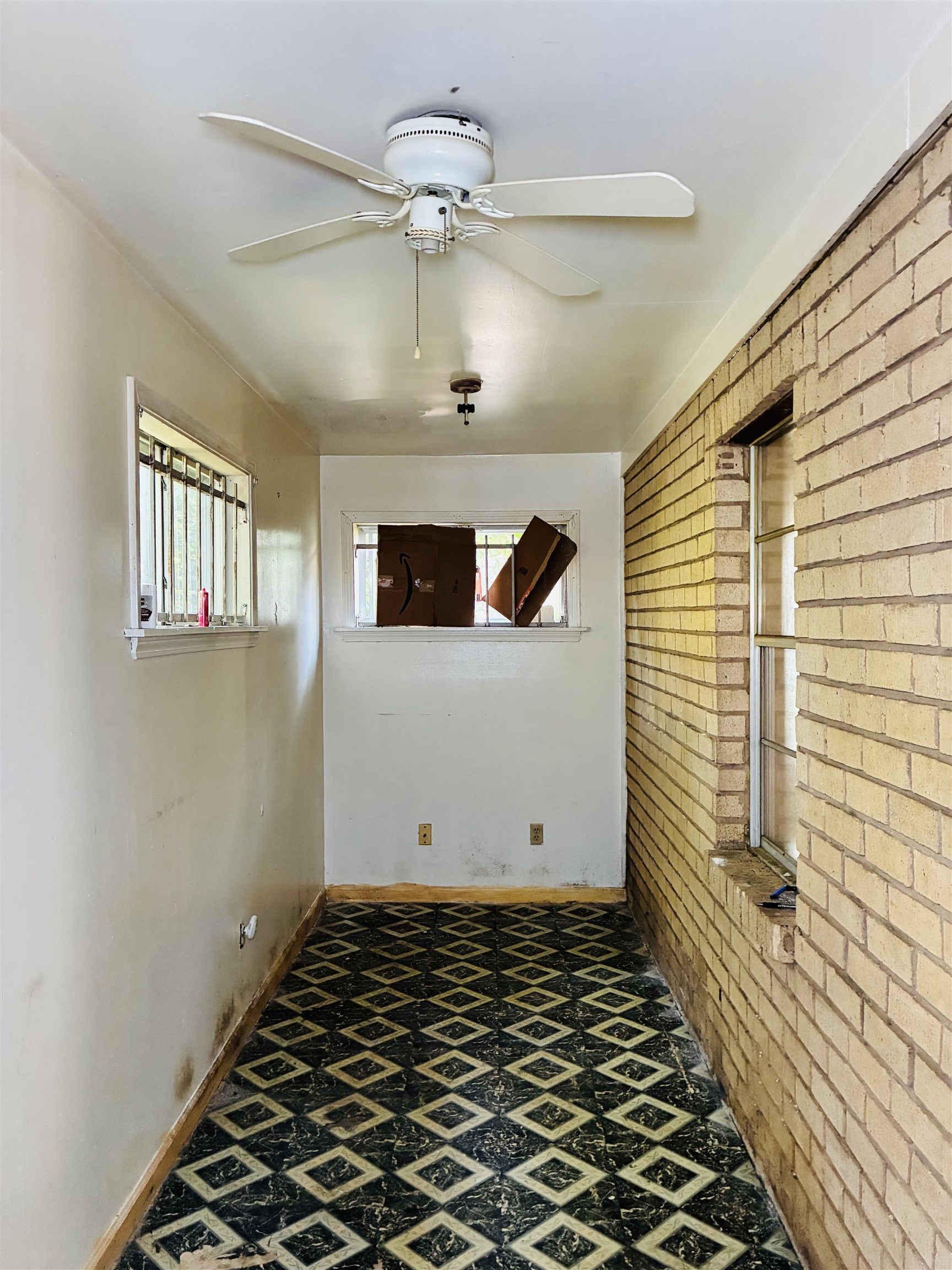 1450 South Ave Property Photo 11