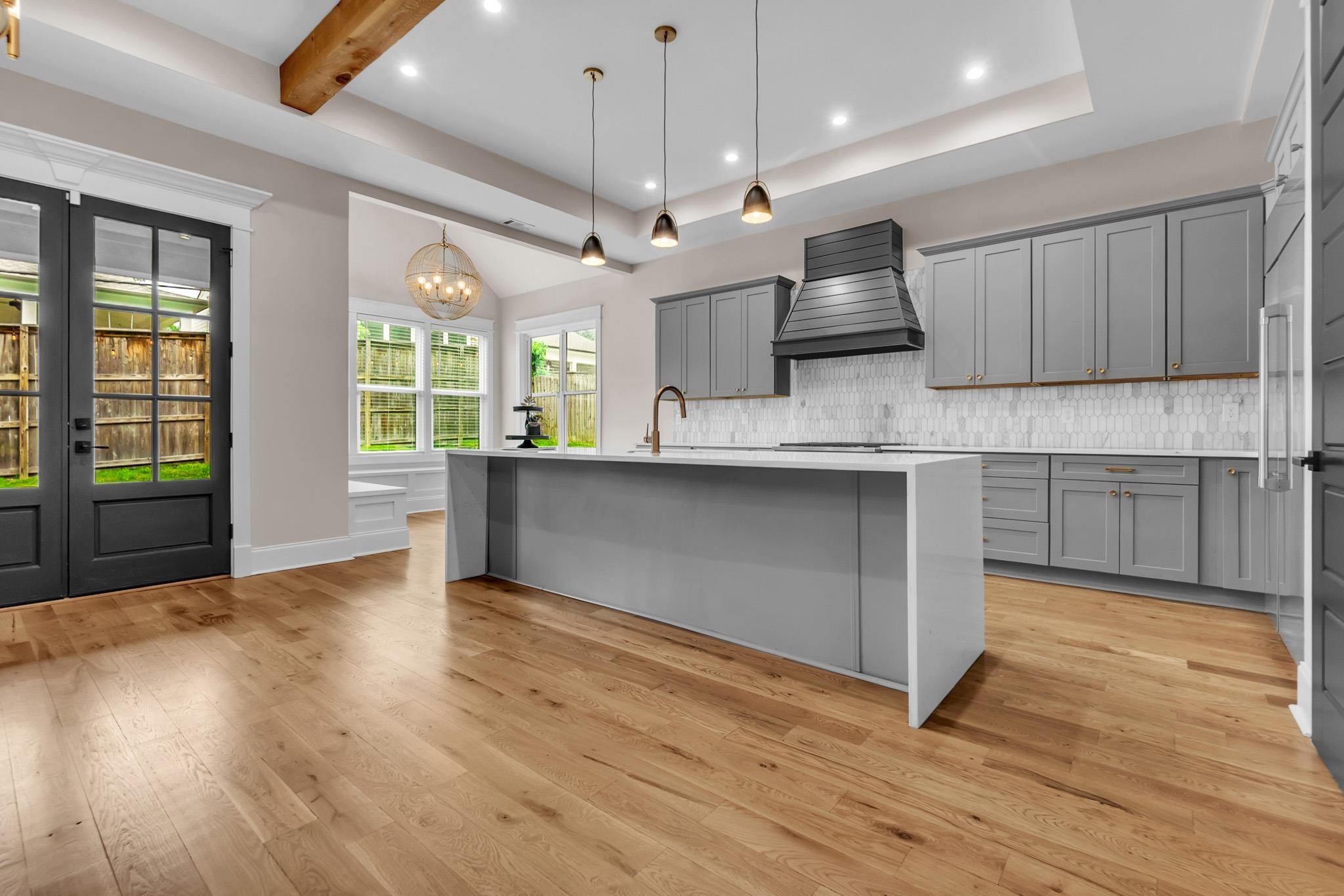5382 Sea Isle Rd Property Photo 6