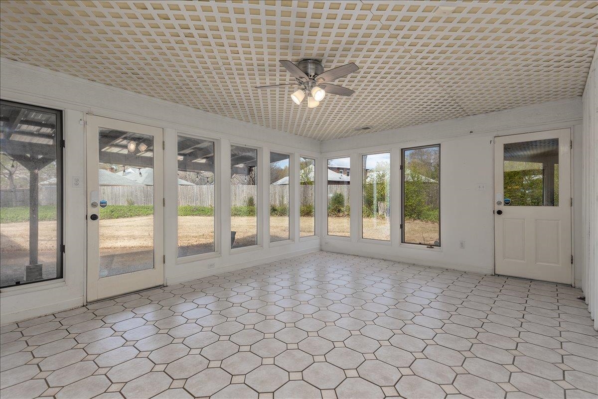 2952 Holly Heath Cv Property Photo 18