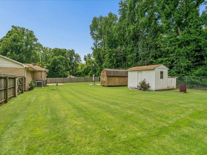 143 Webb St Property Photo 19