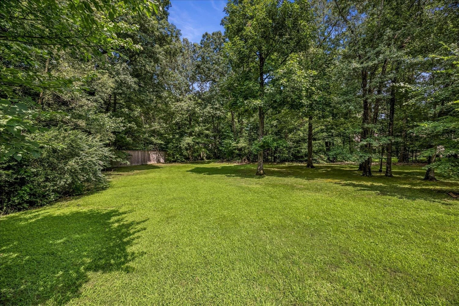 1082 River Green Cv N Property Photo 16