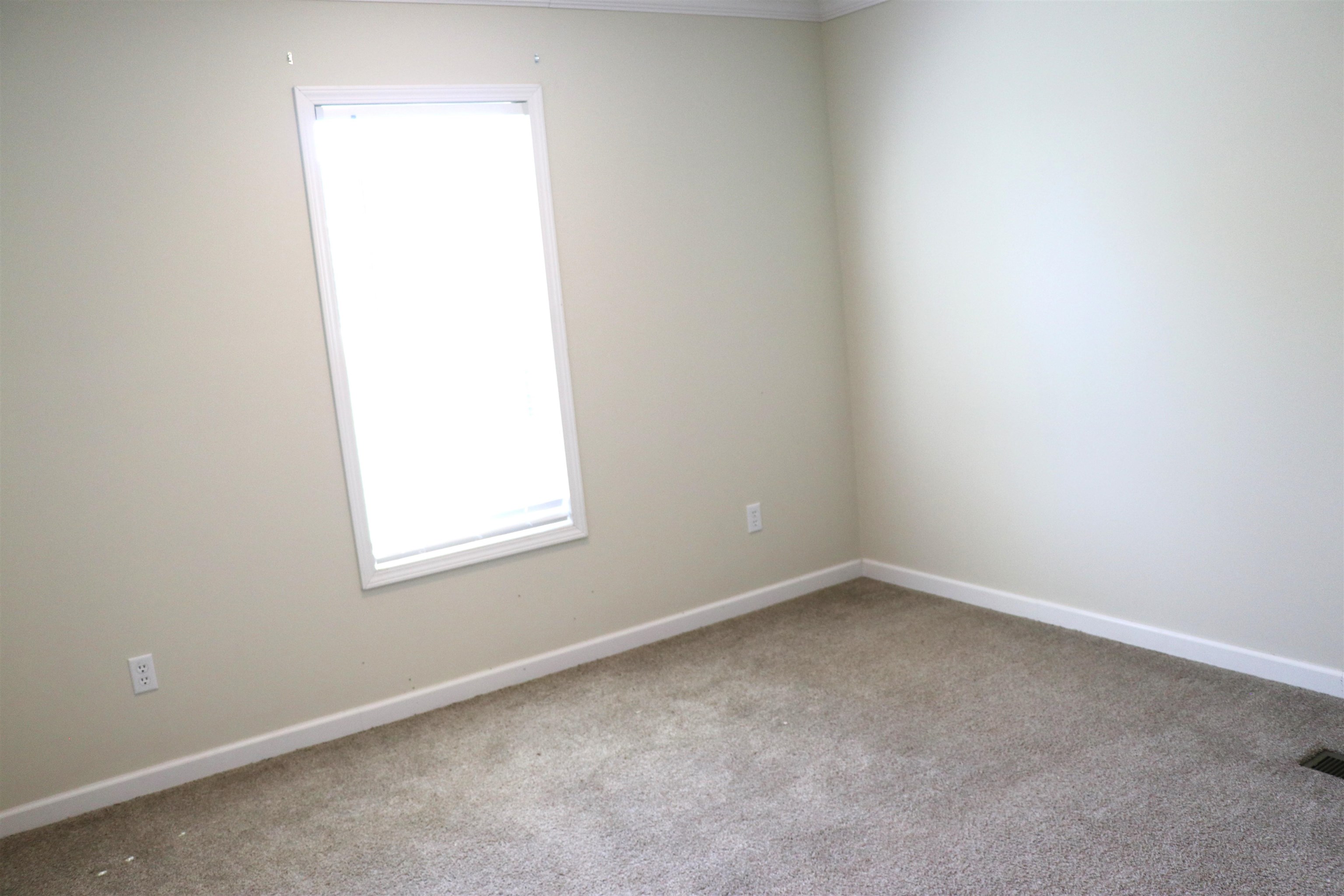 483 Hilltop Ln Property Photo 25