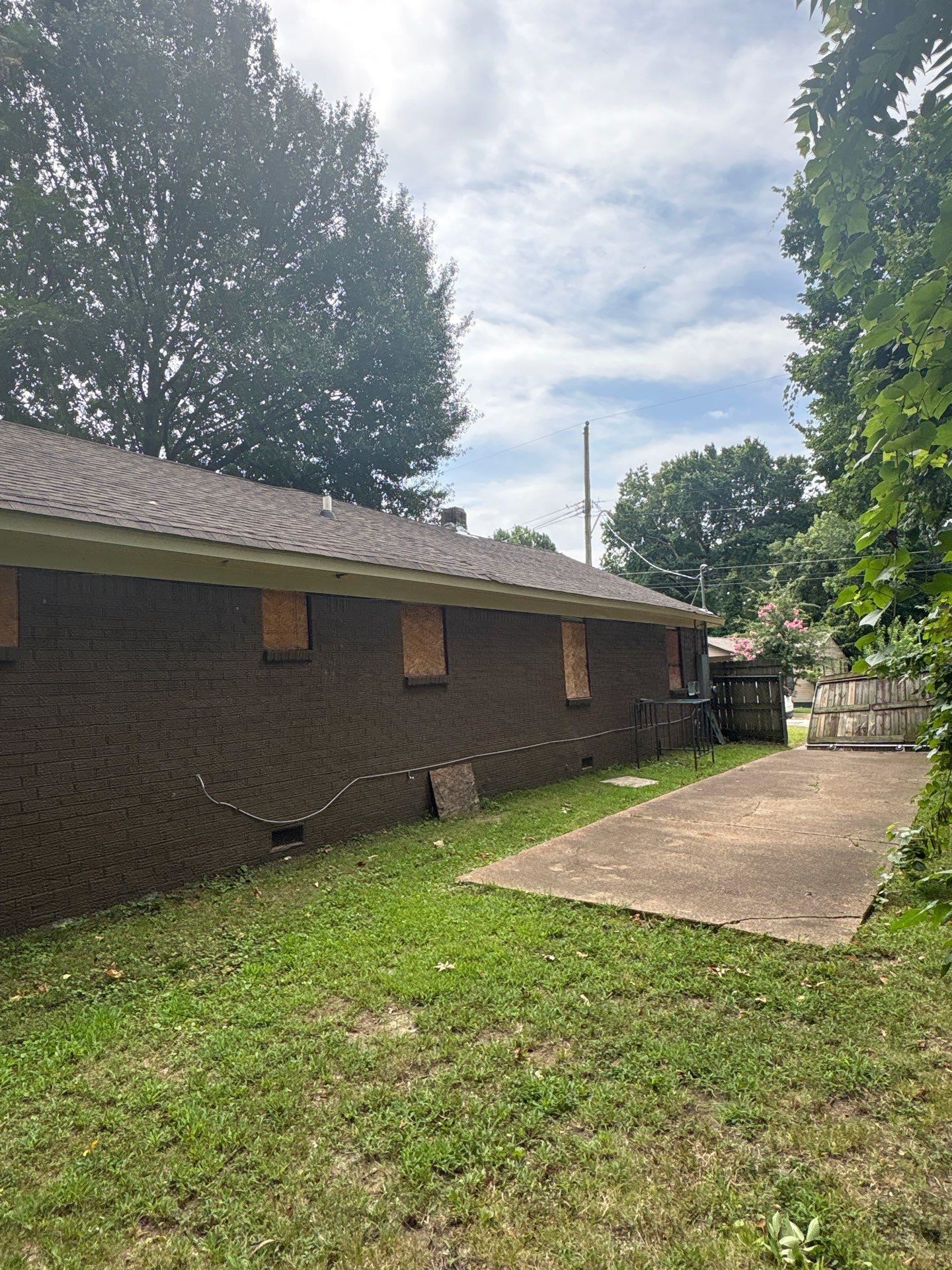 2324 Shasta Ave Property Photo 5