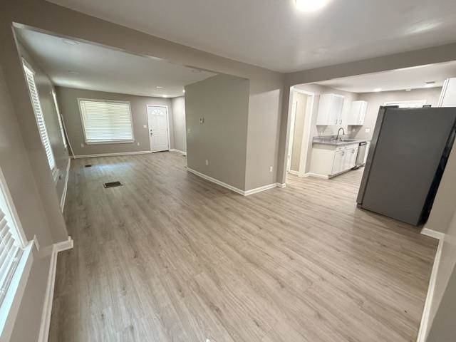 549 Josephine St Property Photo 5