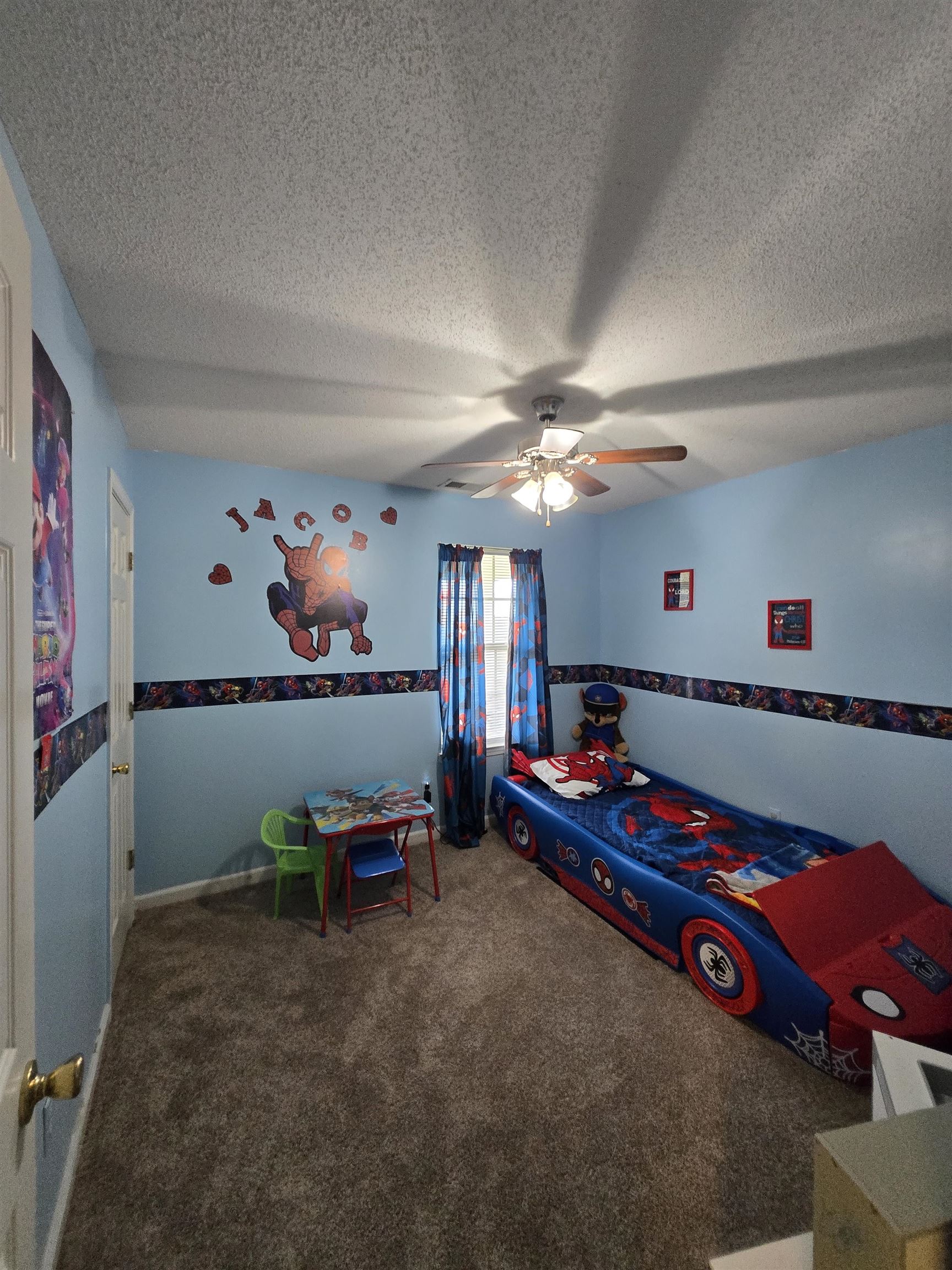 7439 Perrin Ln Property Photo 8