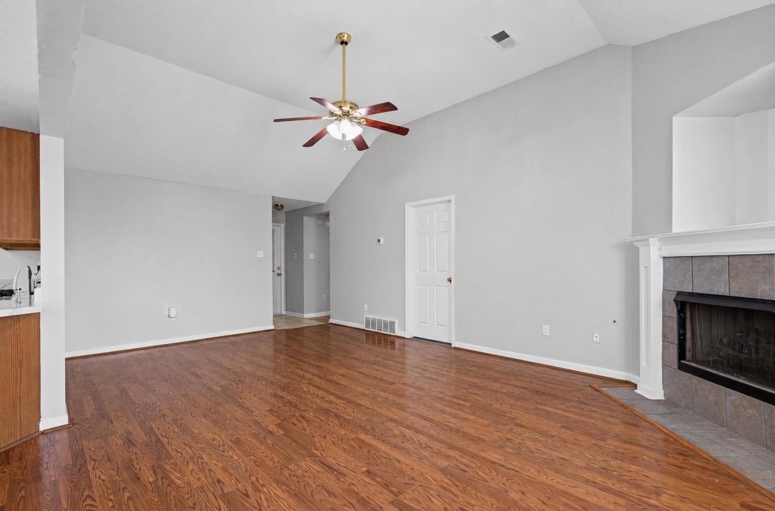 4524 Cedar Leaf Cv Property Photo 6
