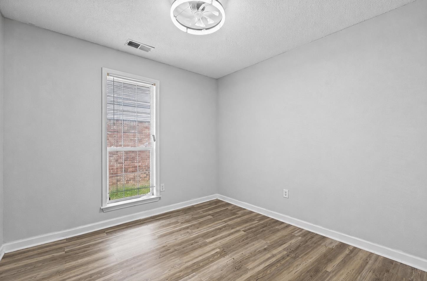 4524 Cedar Leaf Cv Property Photo 17