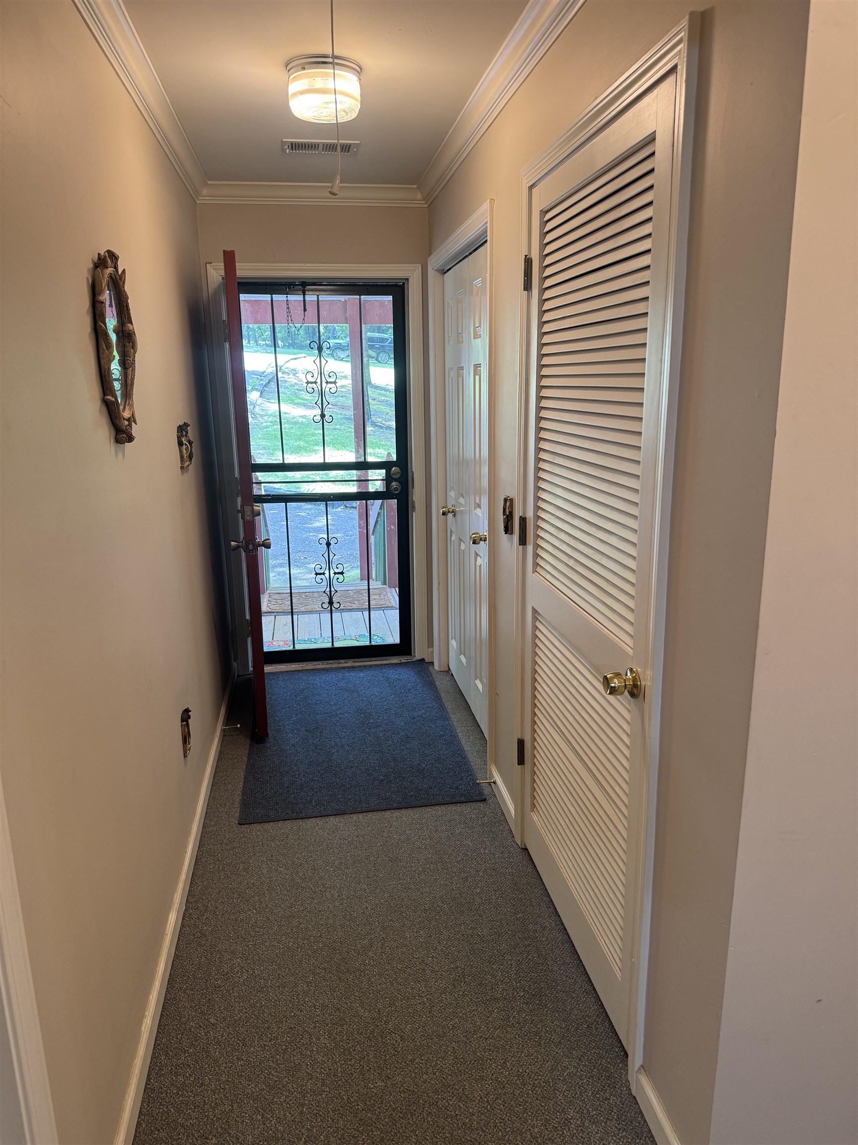 19 Candlewood Dr Property Photo 9