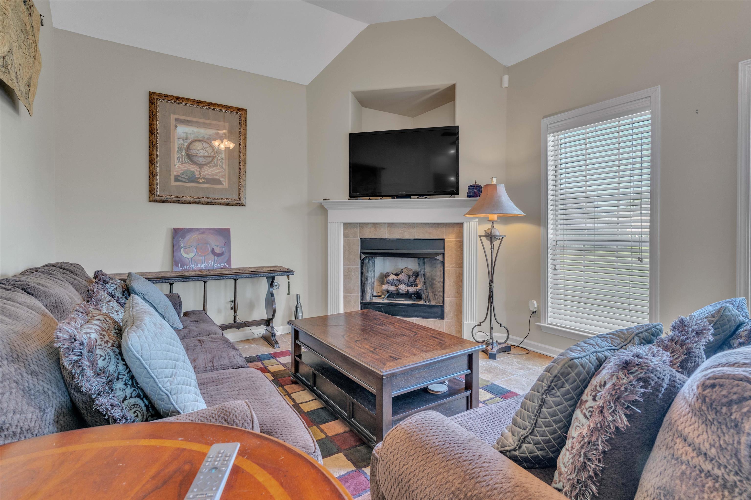5113 Melissa Woods Dr Property Photo 10